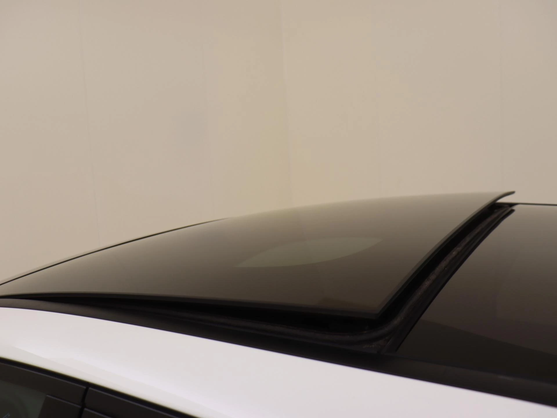 Mercedes-Benz-B-Klasse-image-28