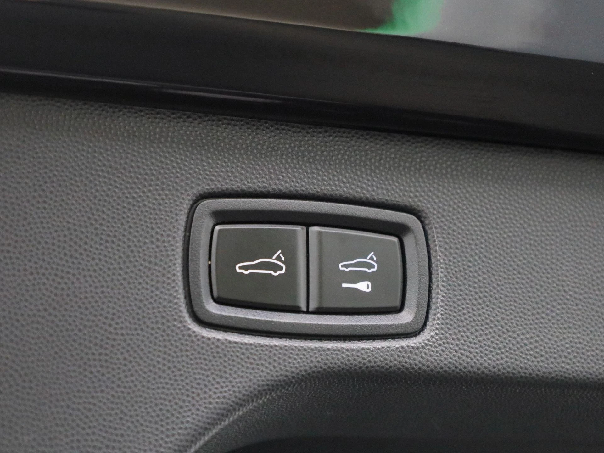 Porsche-Macan-image-15