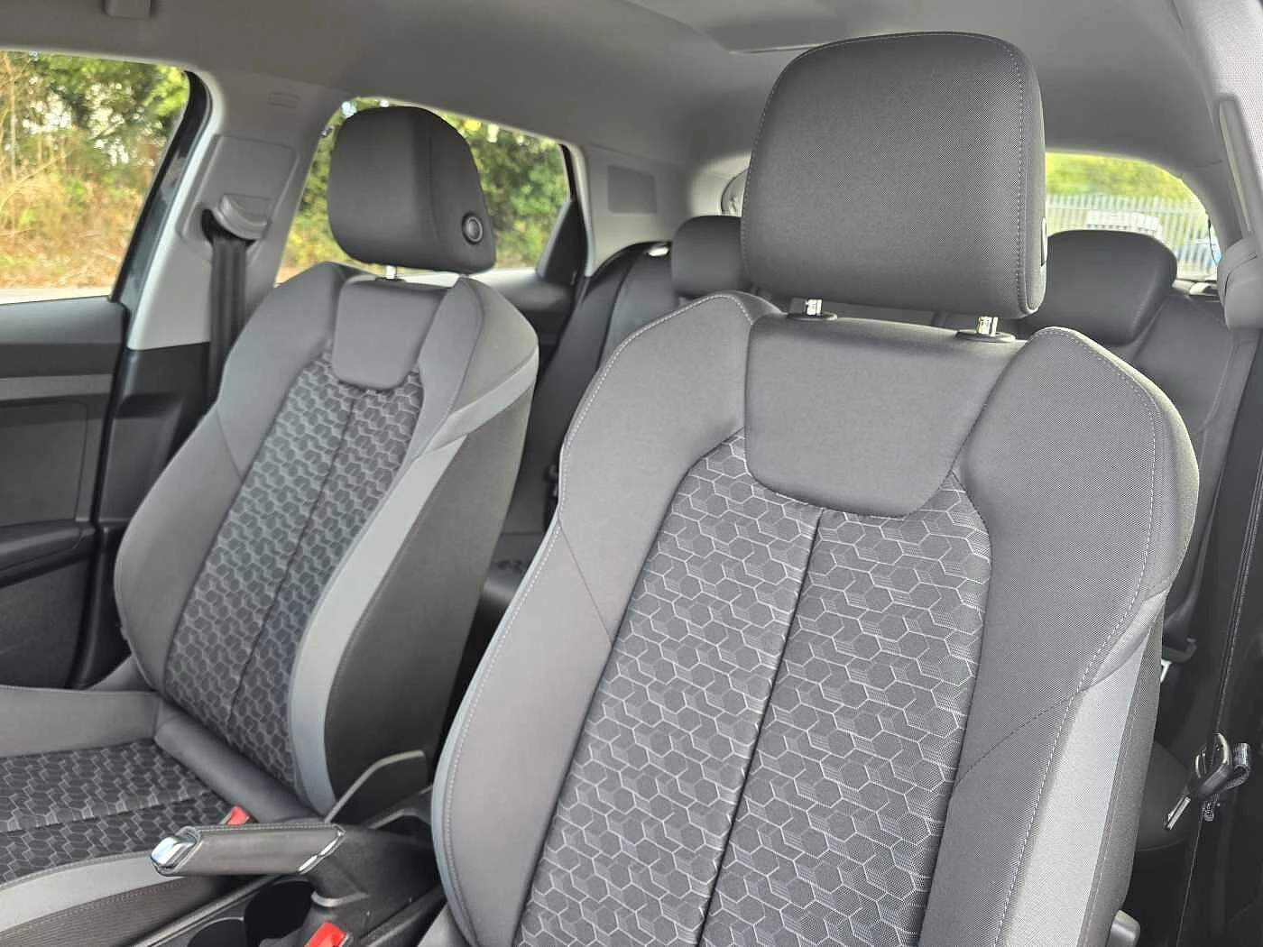 Audi-A1 Sportback-image-9