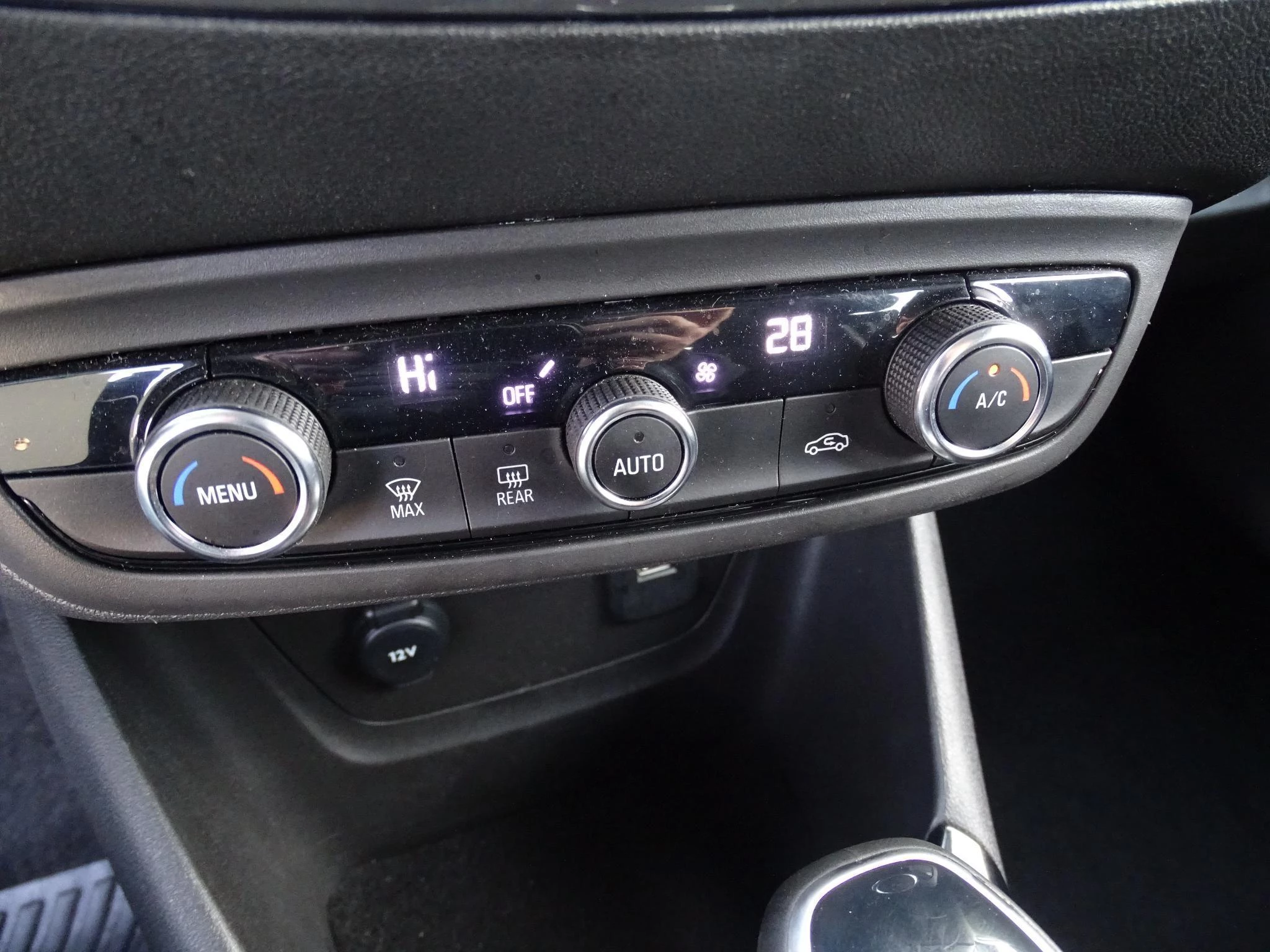 Opel-Crossland-image-13