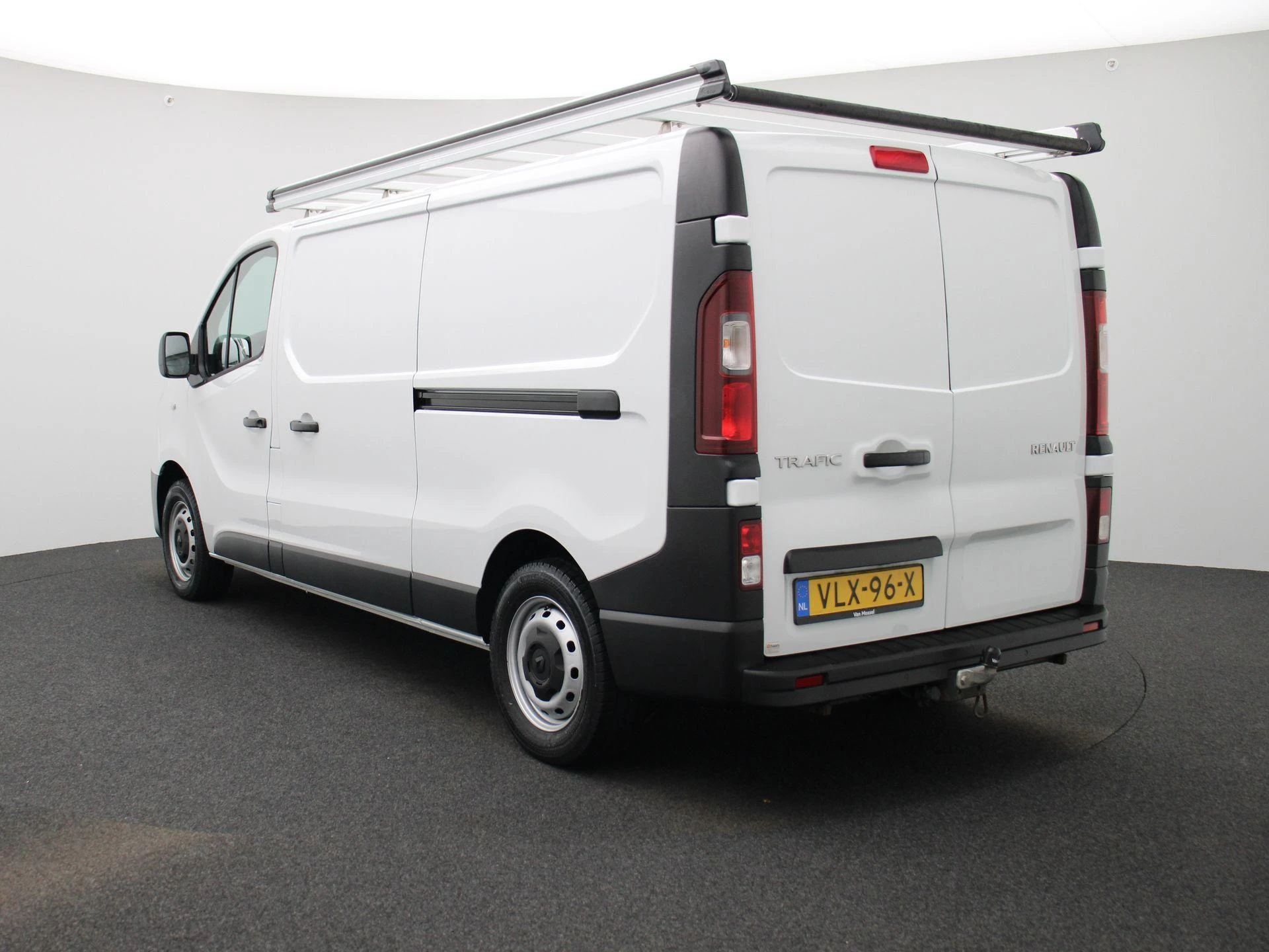 Renault-Trafic-image-1