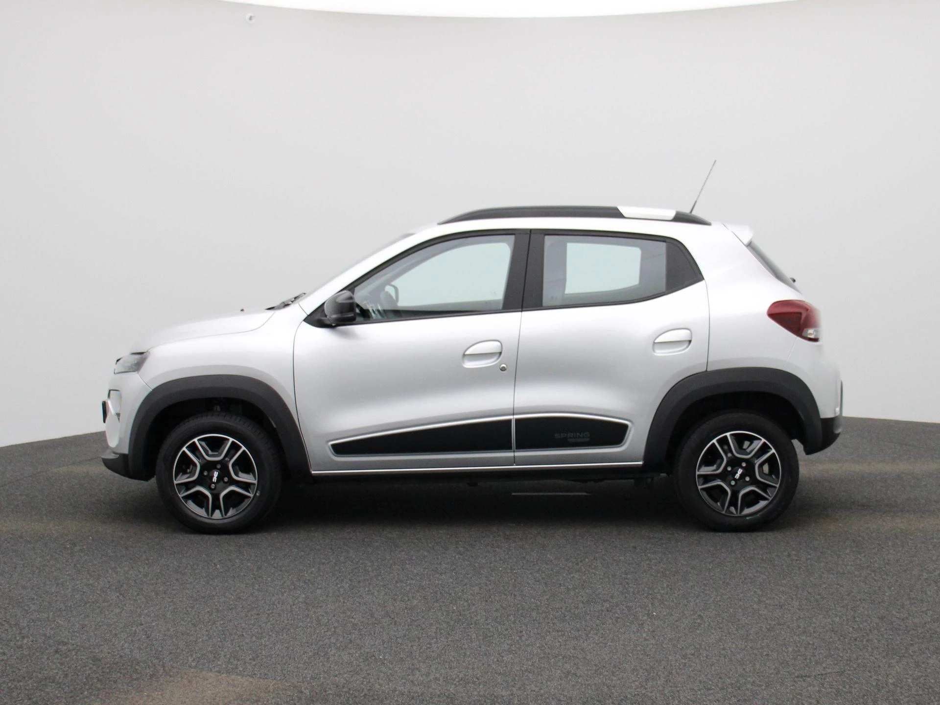 Dacia-Spring-image-3