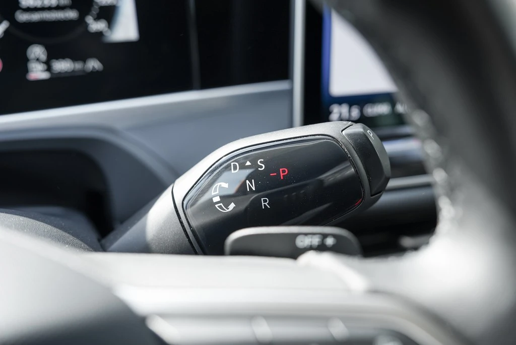 Volkswagen-Passat-image-15