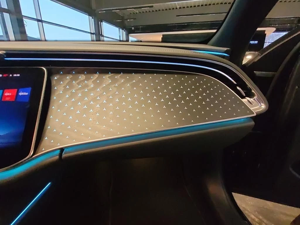 Mercedes-Benz-E-Klasse 300 de-image-25