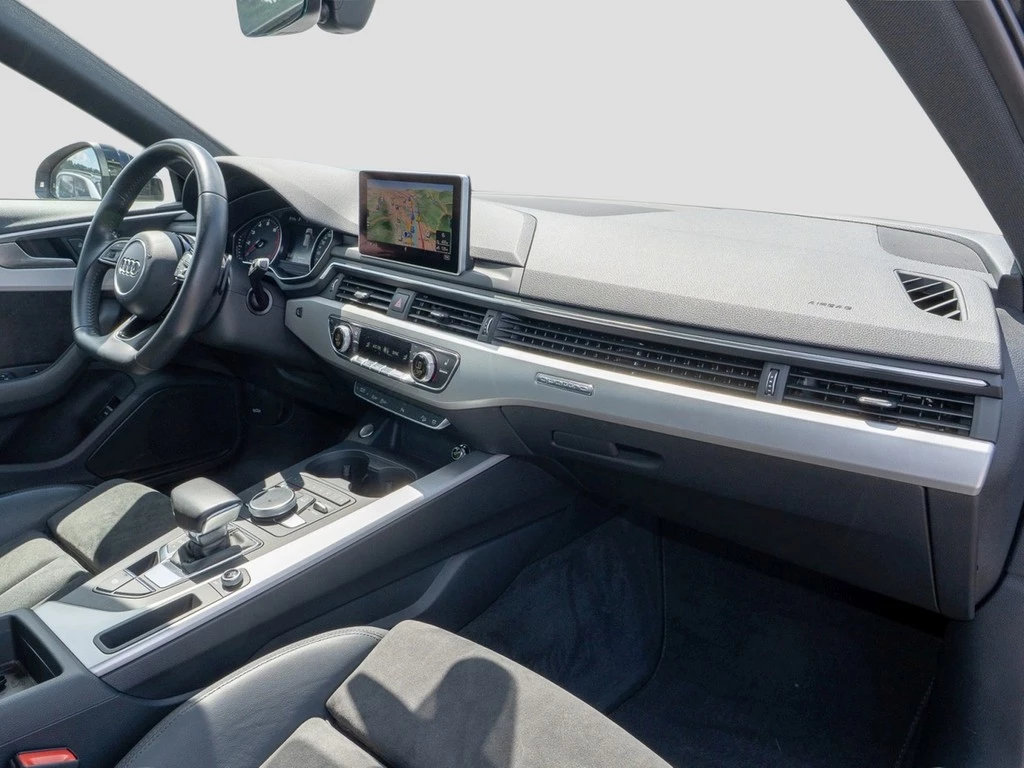 Audi A4 allroad 45TFSI quattro Navi, AHK, Rear-View