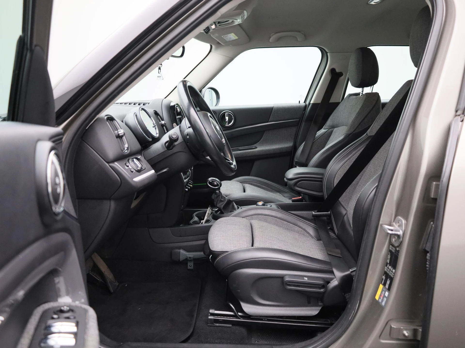 MINI-Countryman-image-10