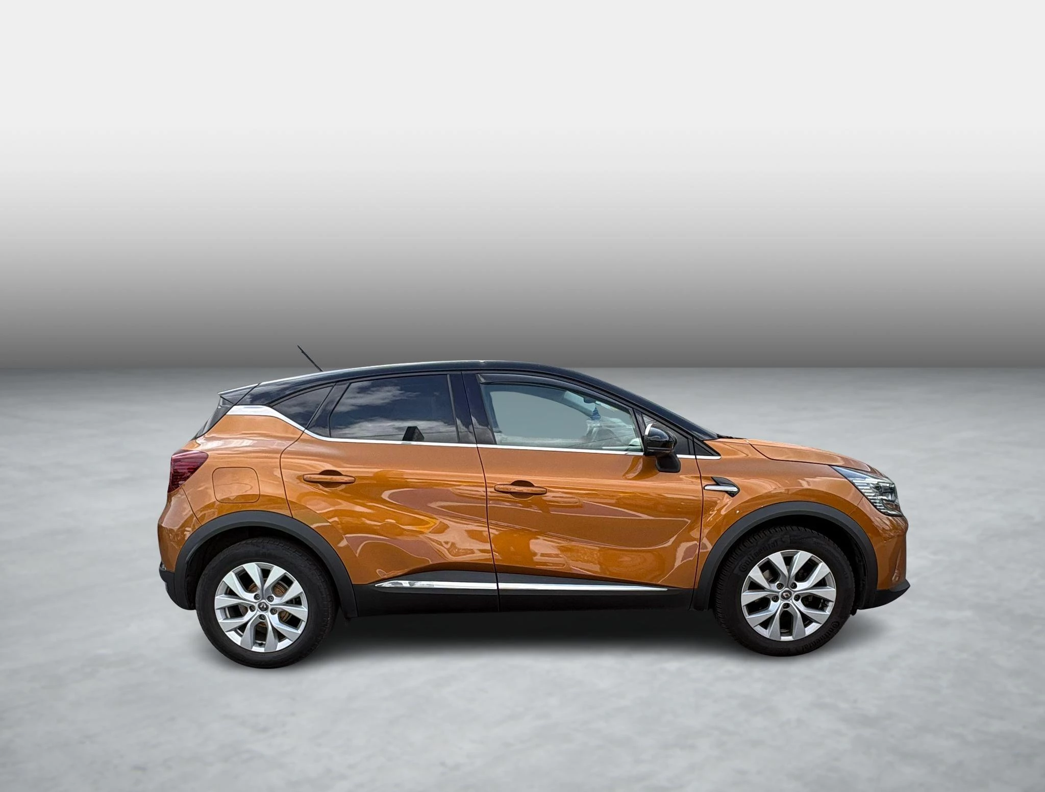 Renault-Captur-image-2