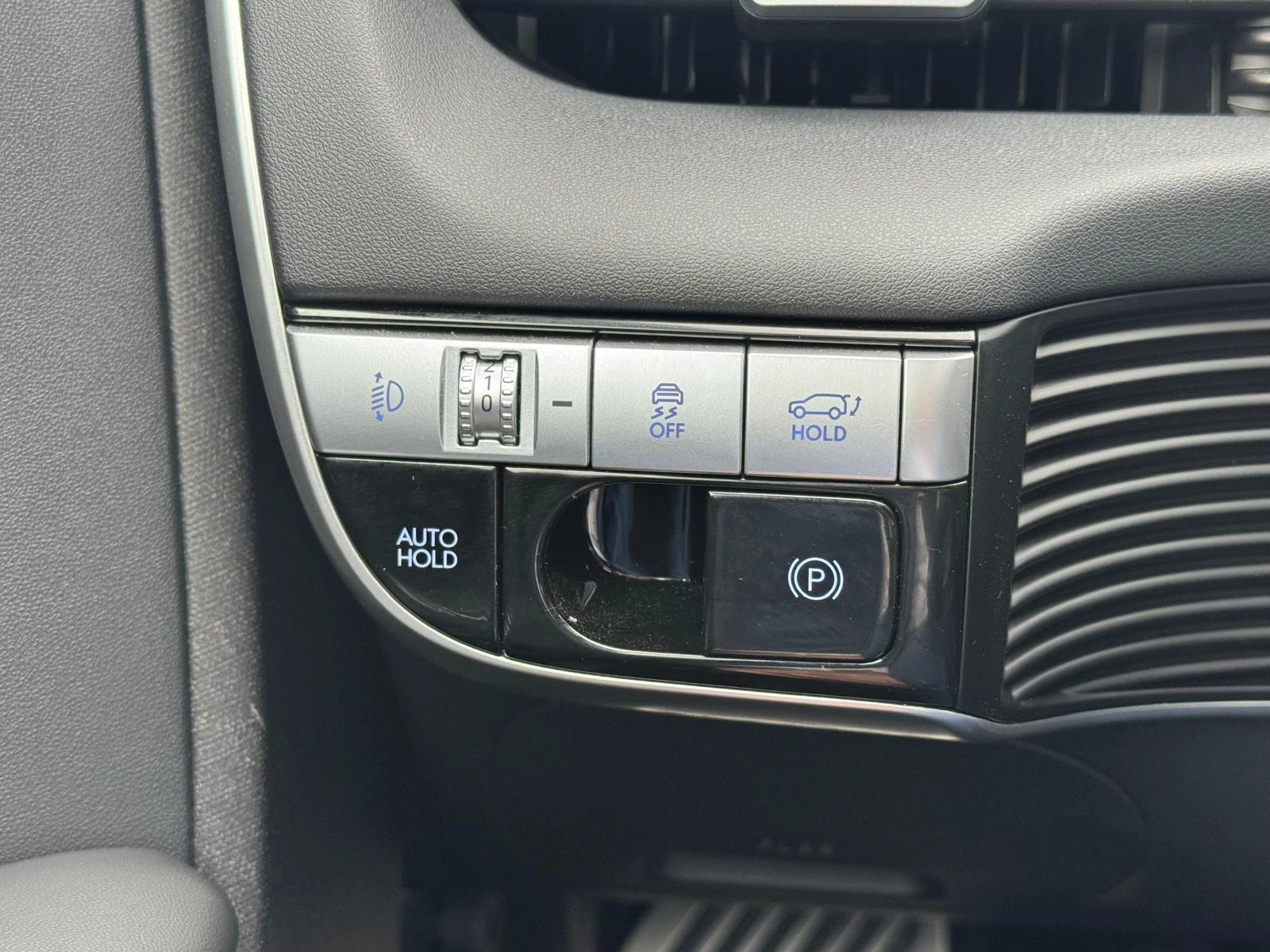 Hyundai-IONIQ 5-image-18