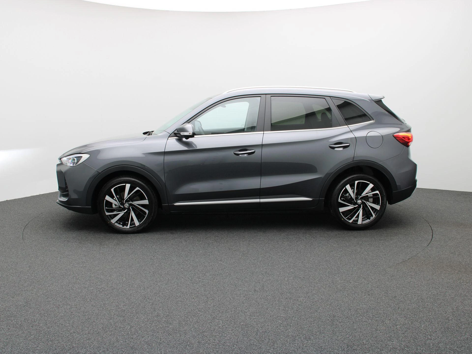 MG-ZS-image-3