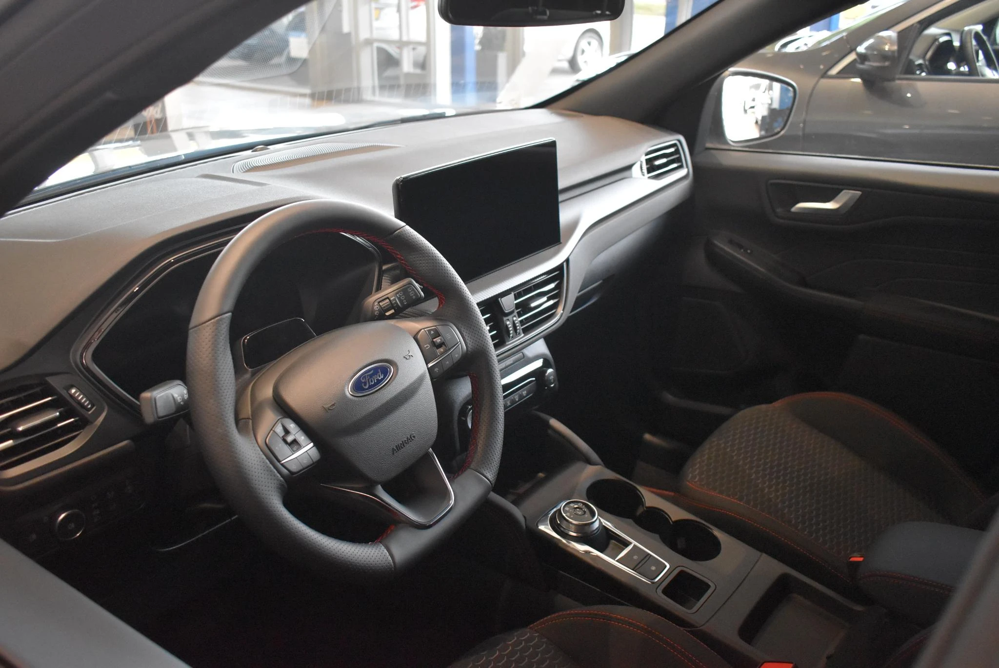 Ford-Kuga-image-2