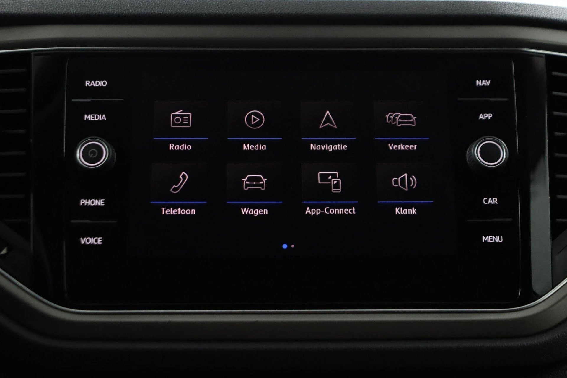 Volkswagen-T-Roc-image-46