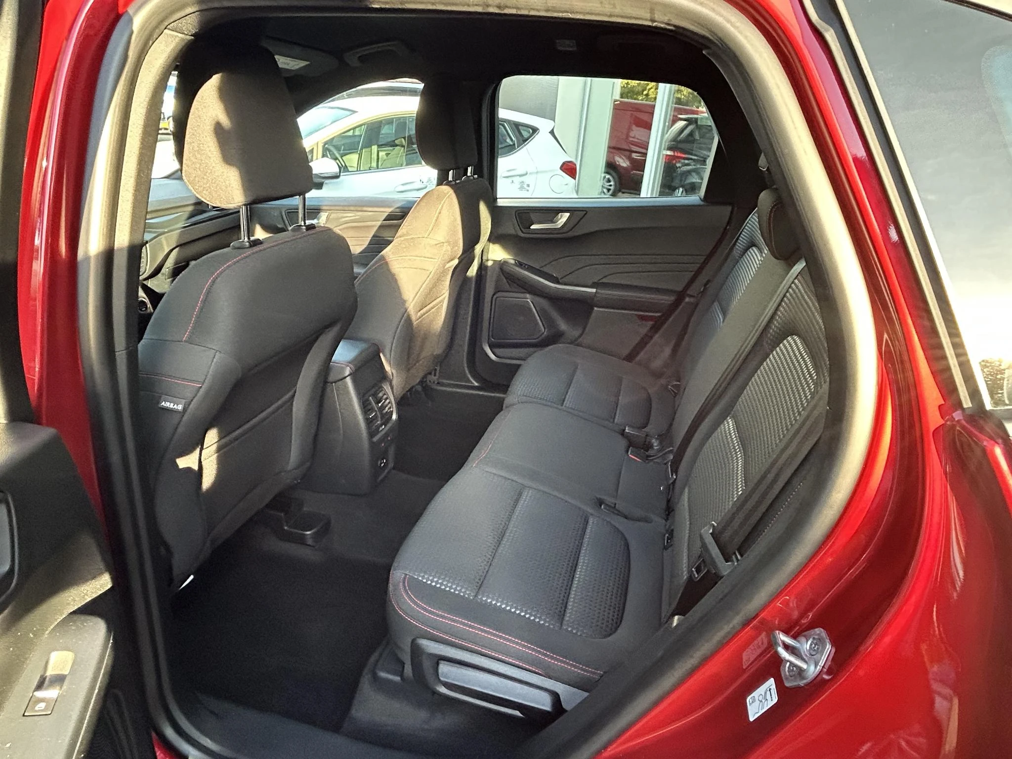 Ford-Kuga-image-10