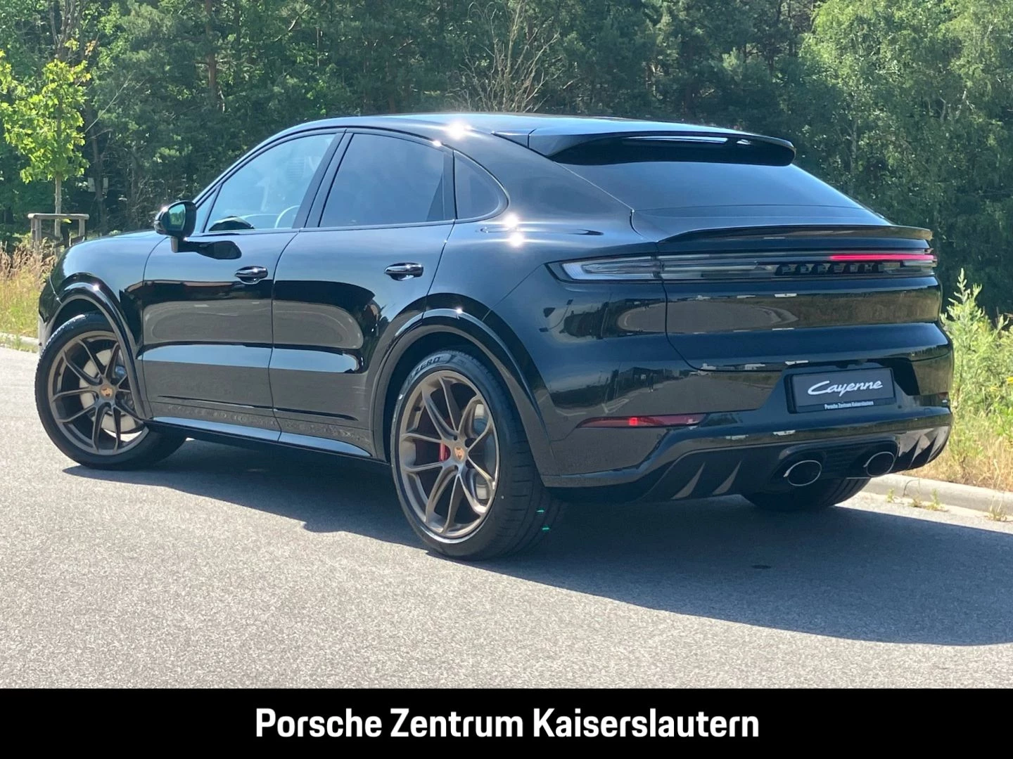 Porsche Cayenne GTS Coupe InnoDrive HA-Lenkung Head-Up gts