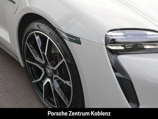 Porsche Taycan Sport Turismo s