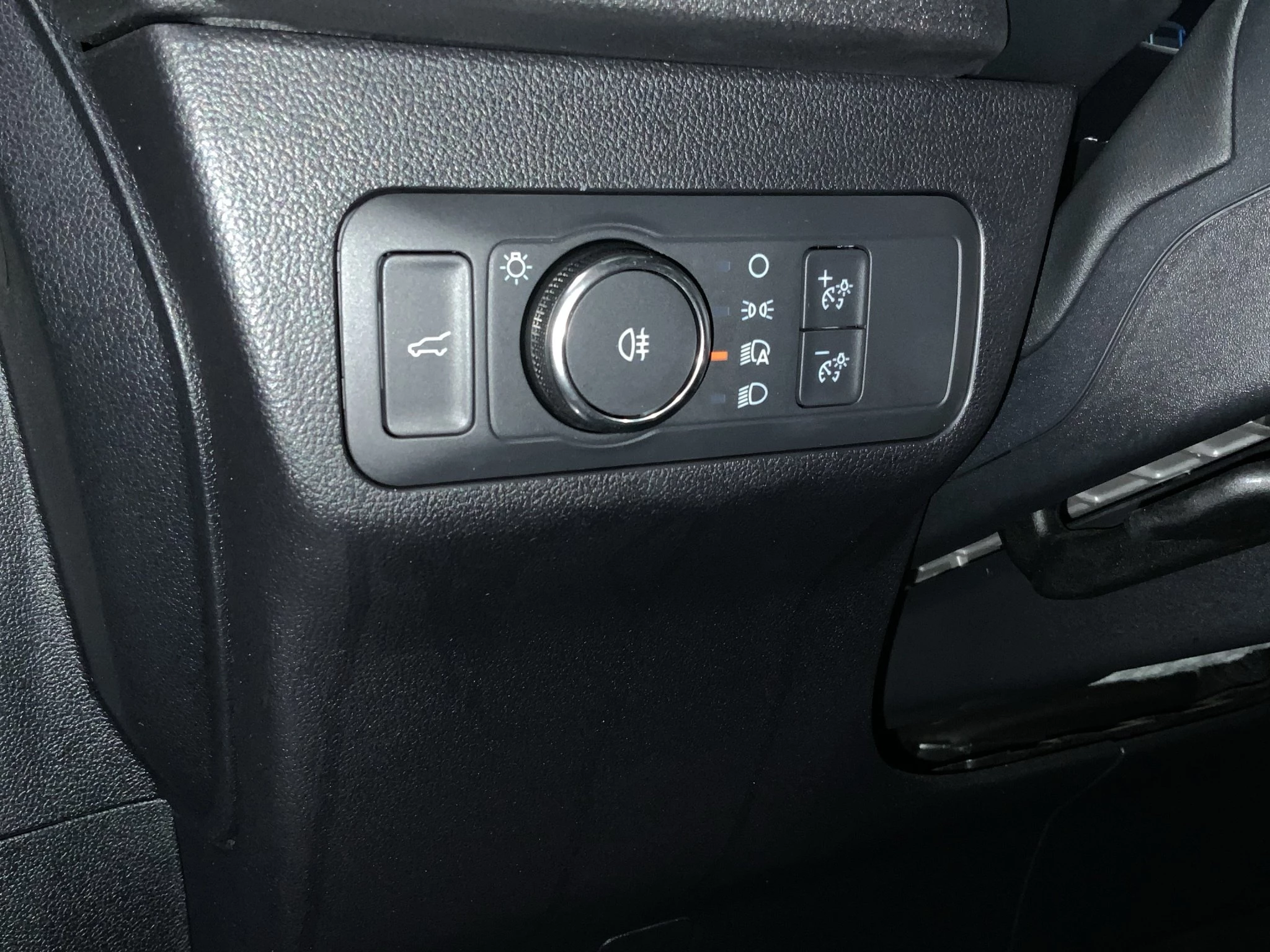 Ford Kuga ST-Line X*PANO*AHK*LED-MATRIX*360GRAD*ACC*NAVI*SOUND-SYS.