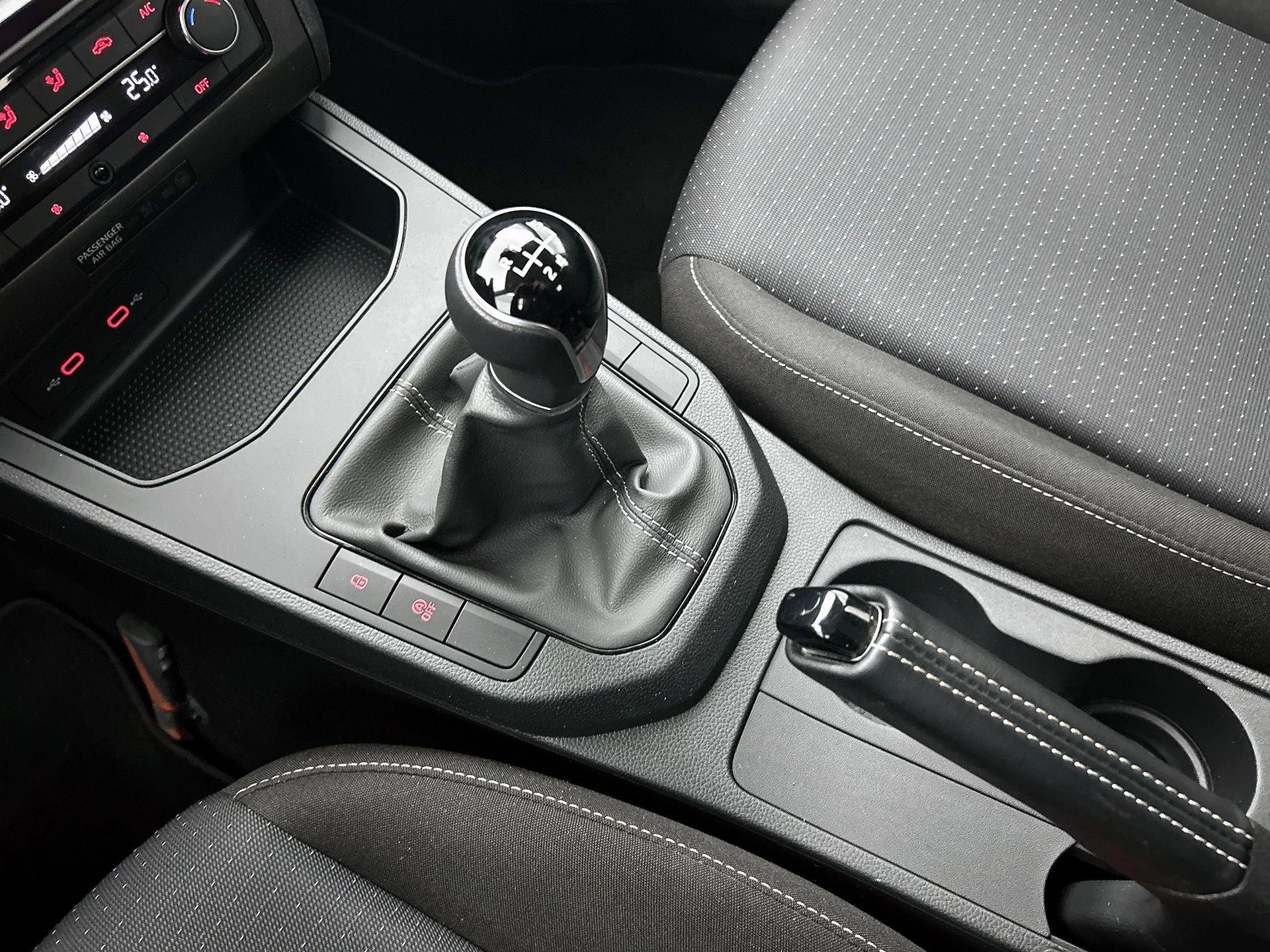 SEAT-Ibiza-image-23