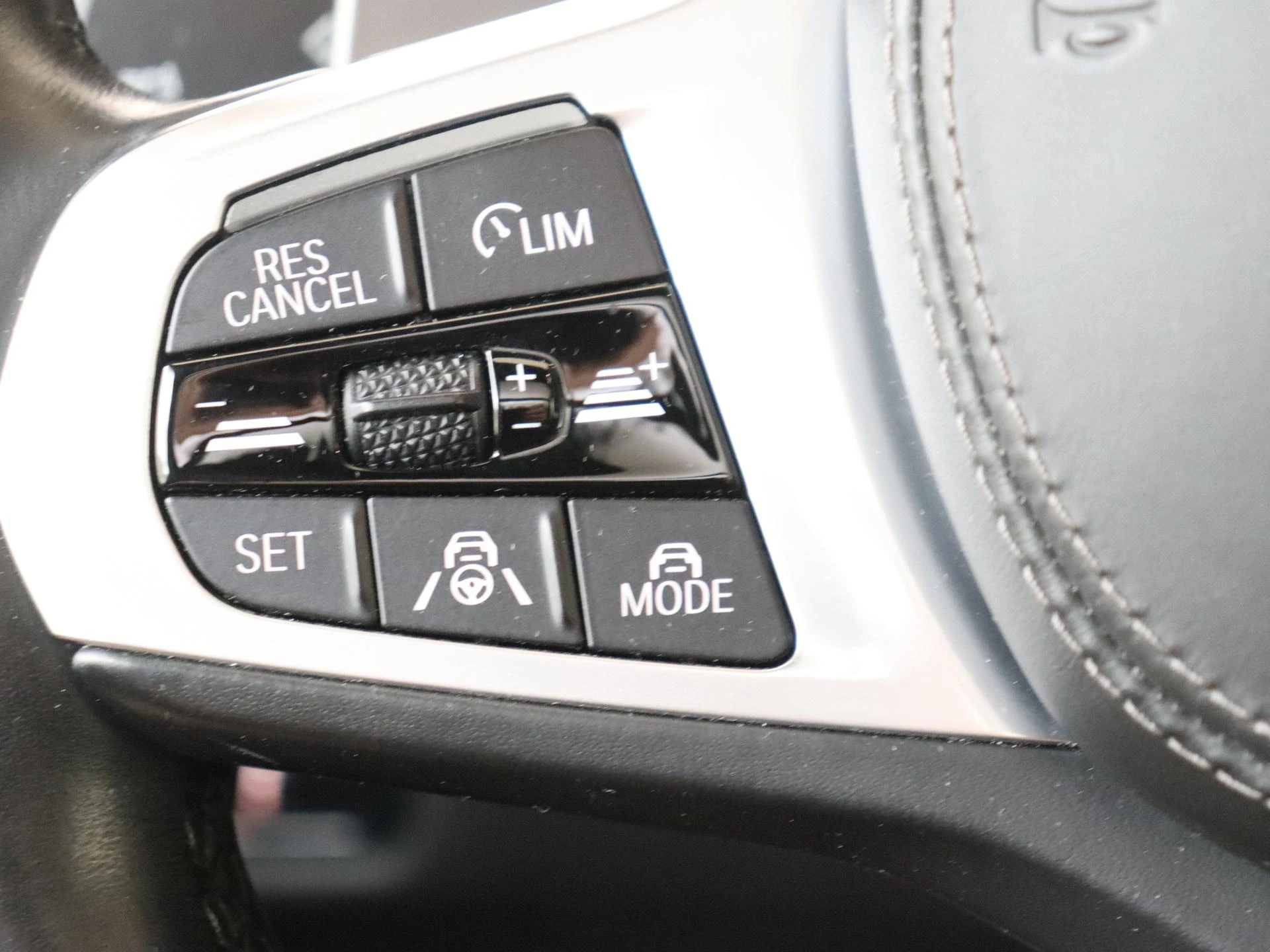 BMW X5 M50i High Executive