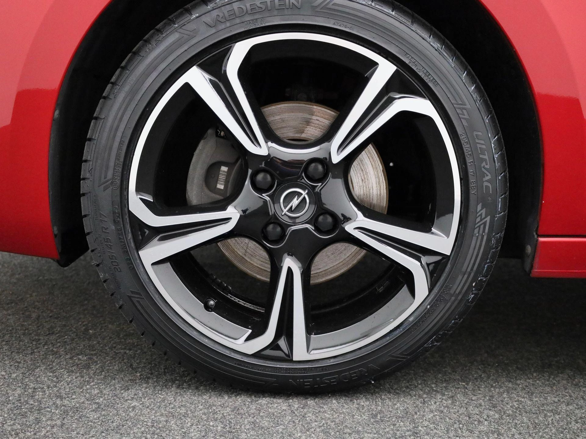 Opel Corsa 1.2 GS Line