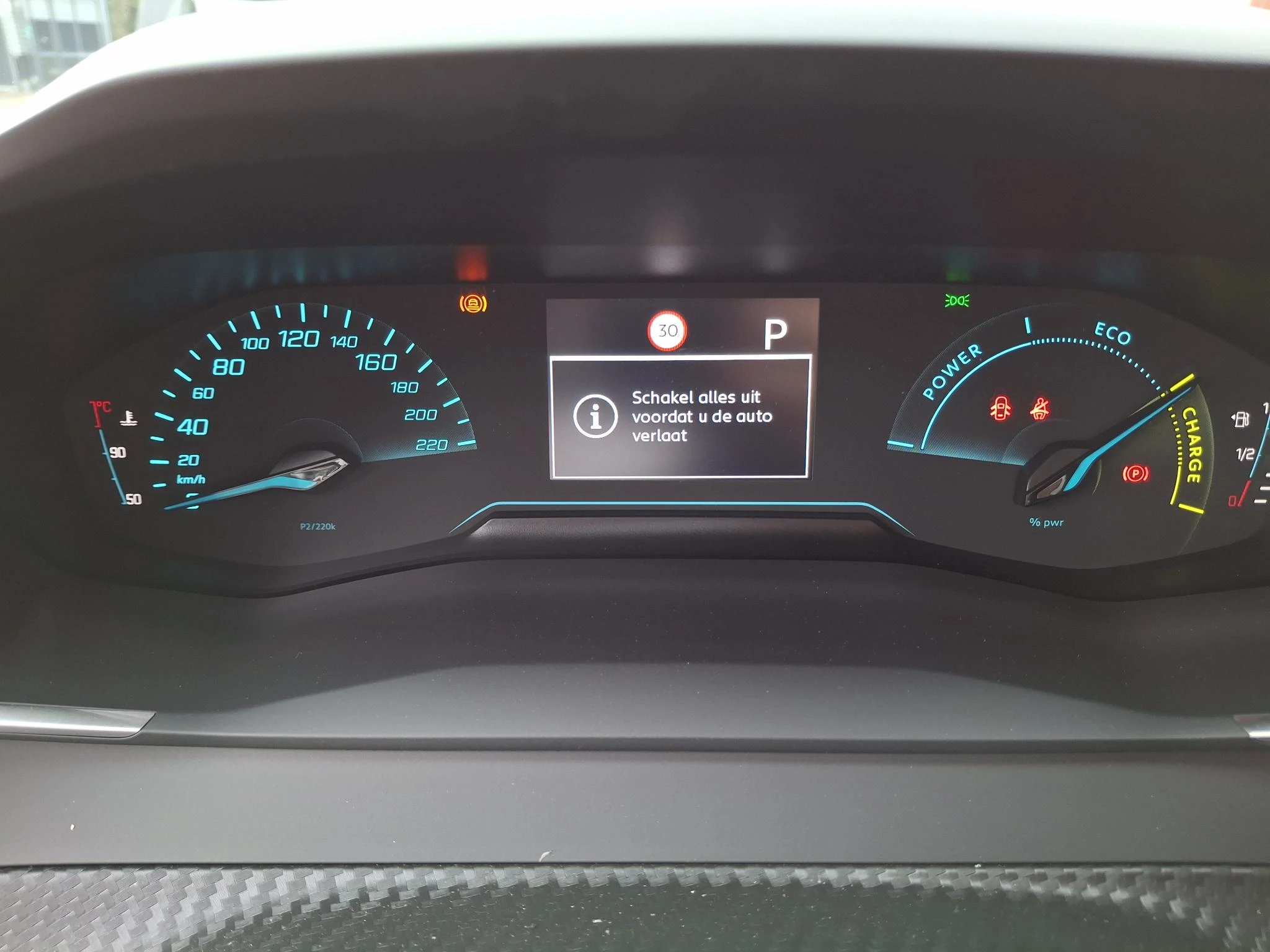 Peugeot-2008-image-19