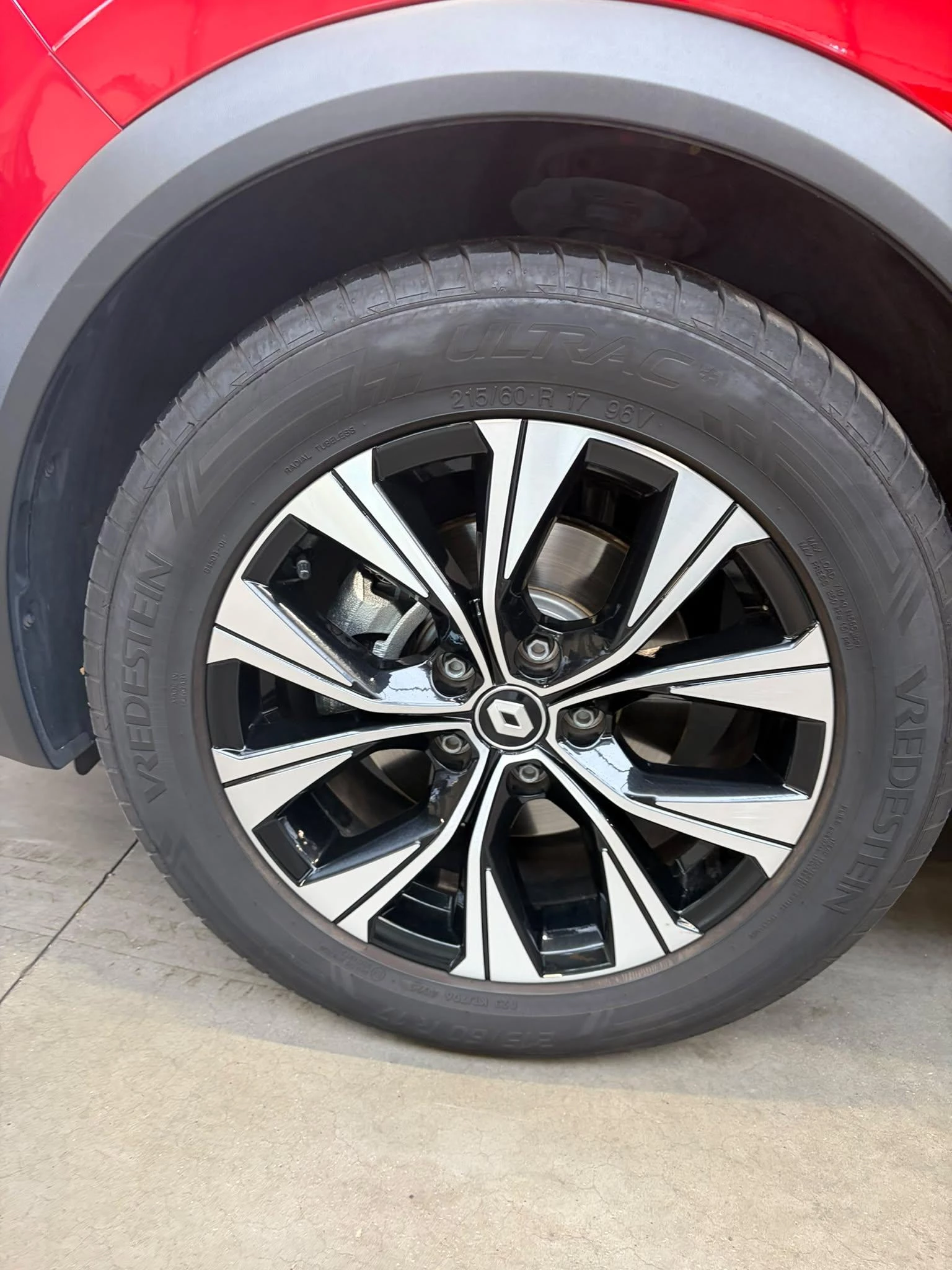 Renault Captur 1.6 E-Tech full hybrid 145 techno