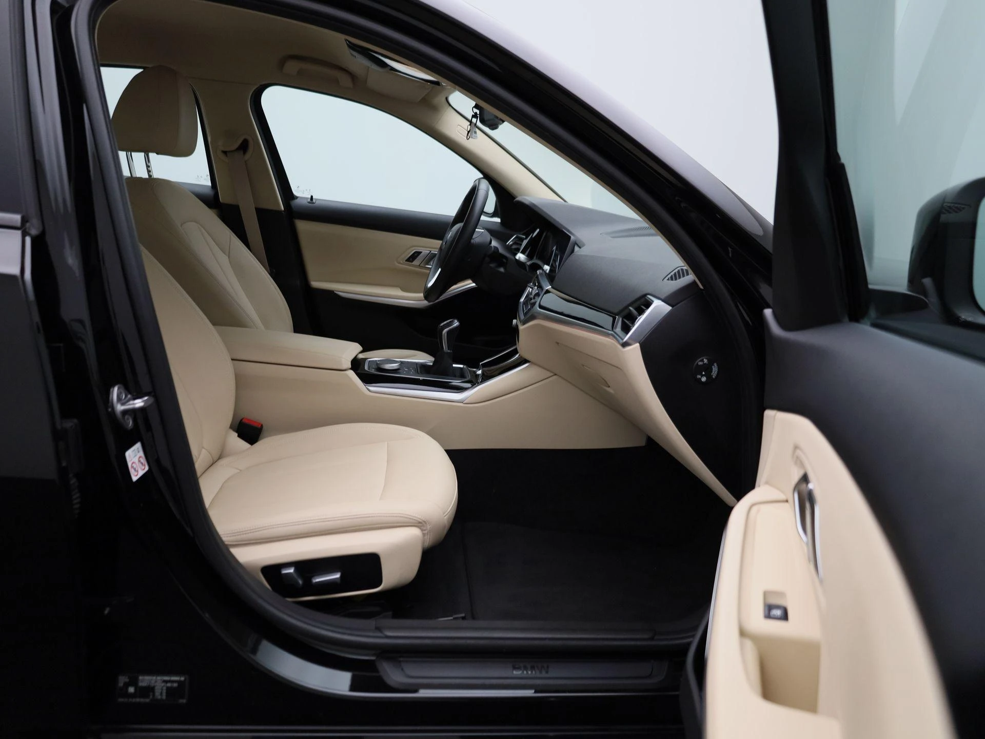 BMW-3 Serie-image-35