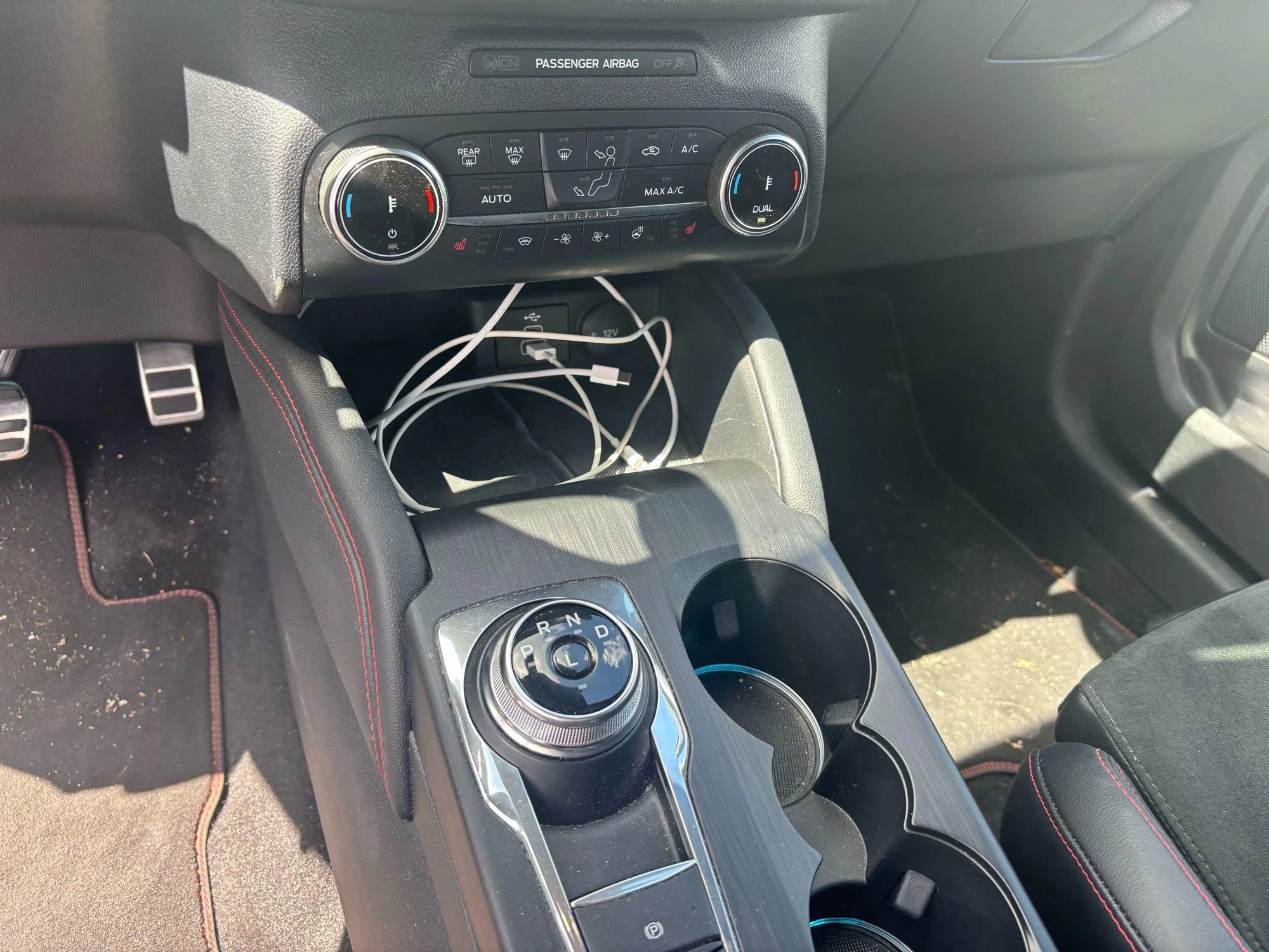 Ford-Kuga-image-11