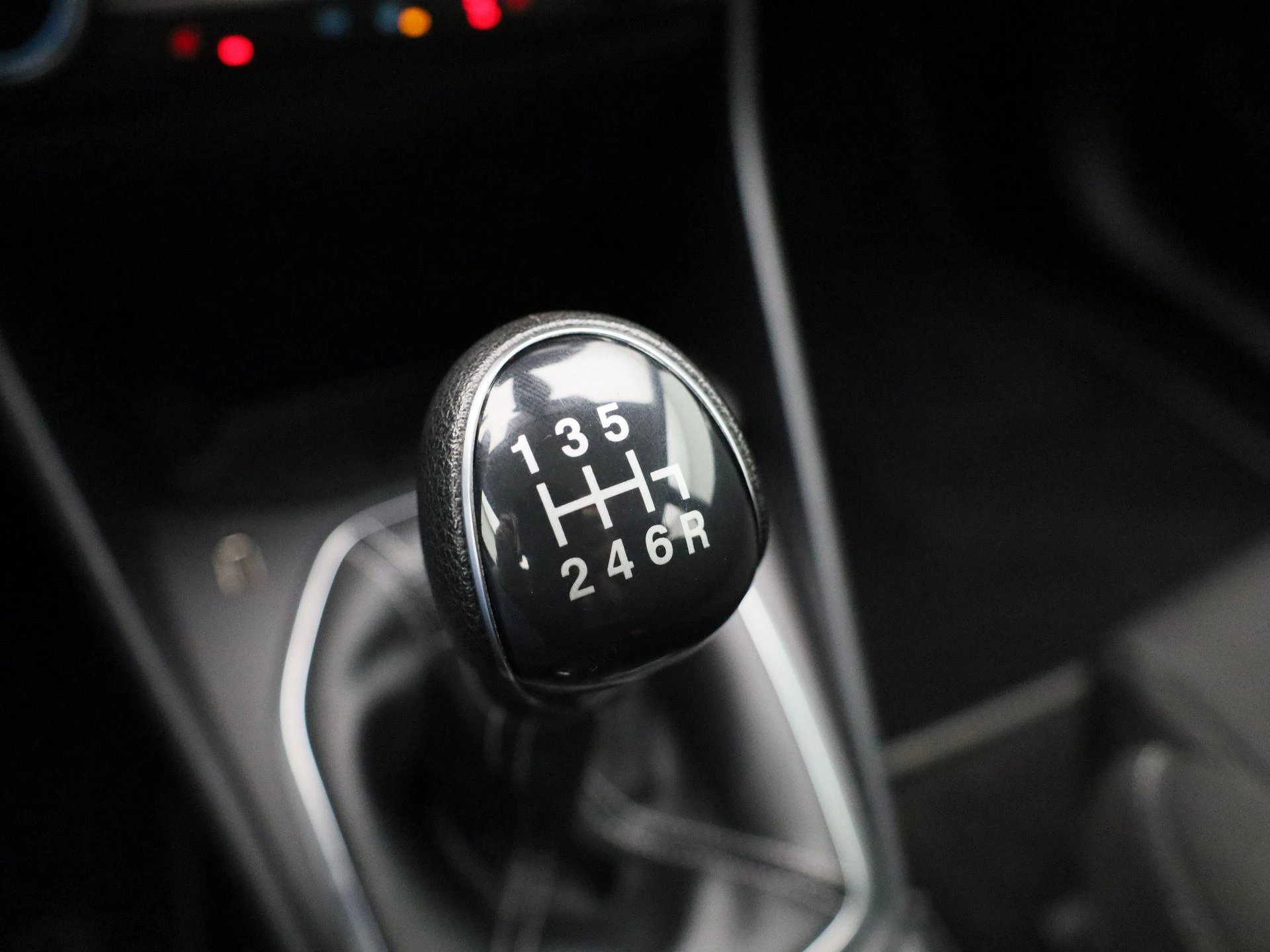 Ford Fiesta 1.0i EcoBoost MHEV 92kW Connected