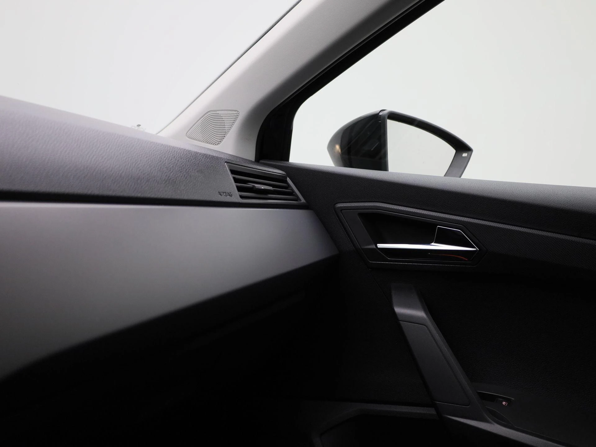 SEAT-Ibiza-image-26