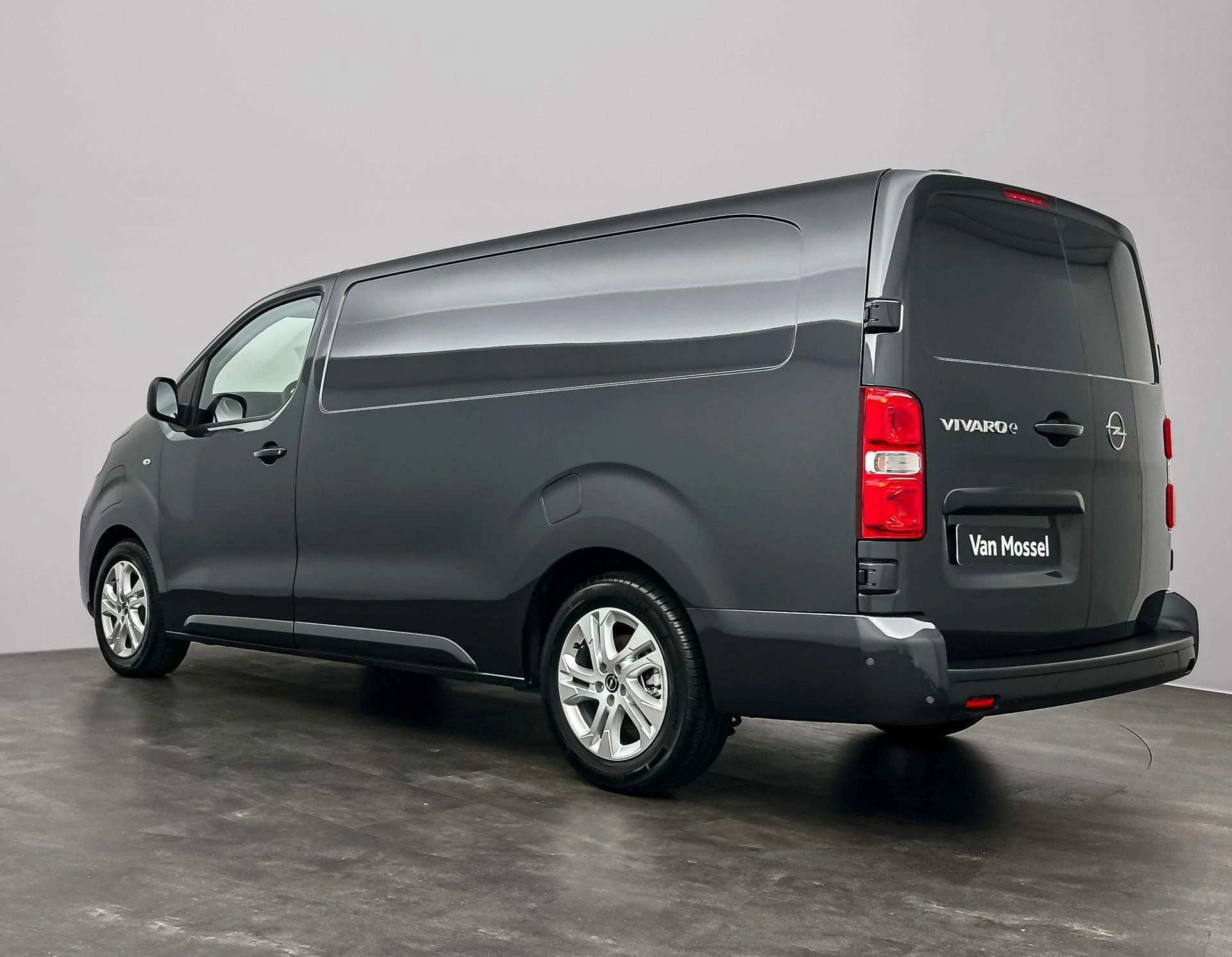Opel-Vivaro-e-image-2
