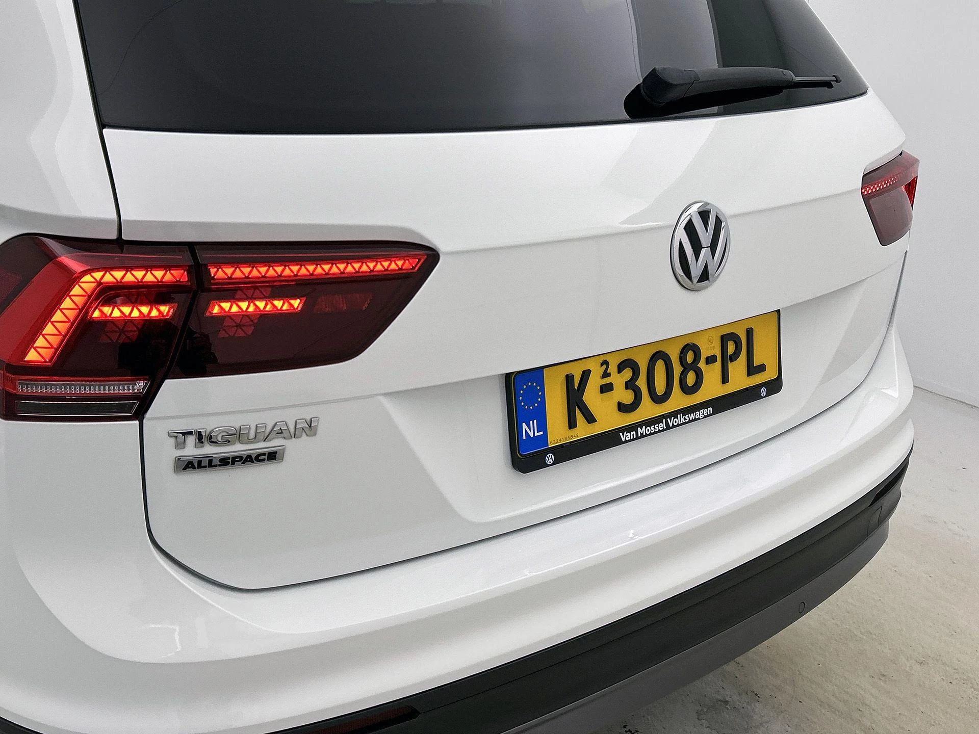 Volkswagen-Tiguan Allspace-image-31