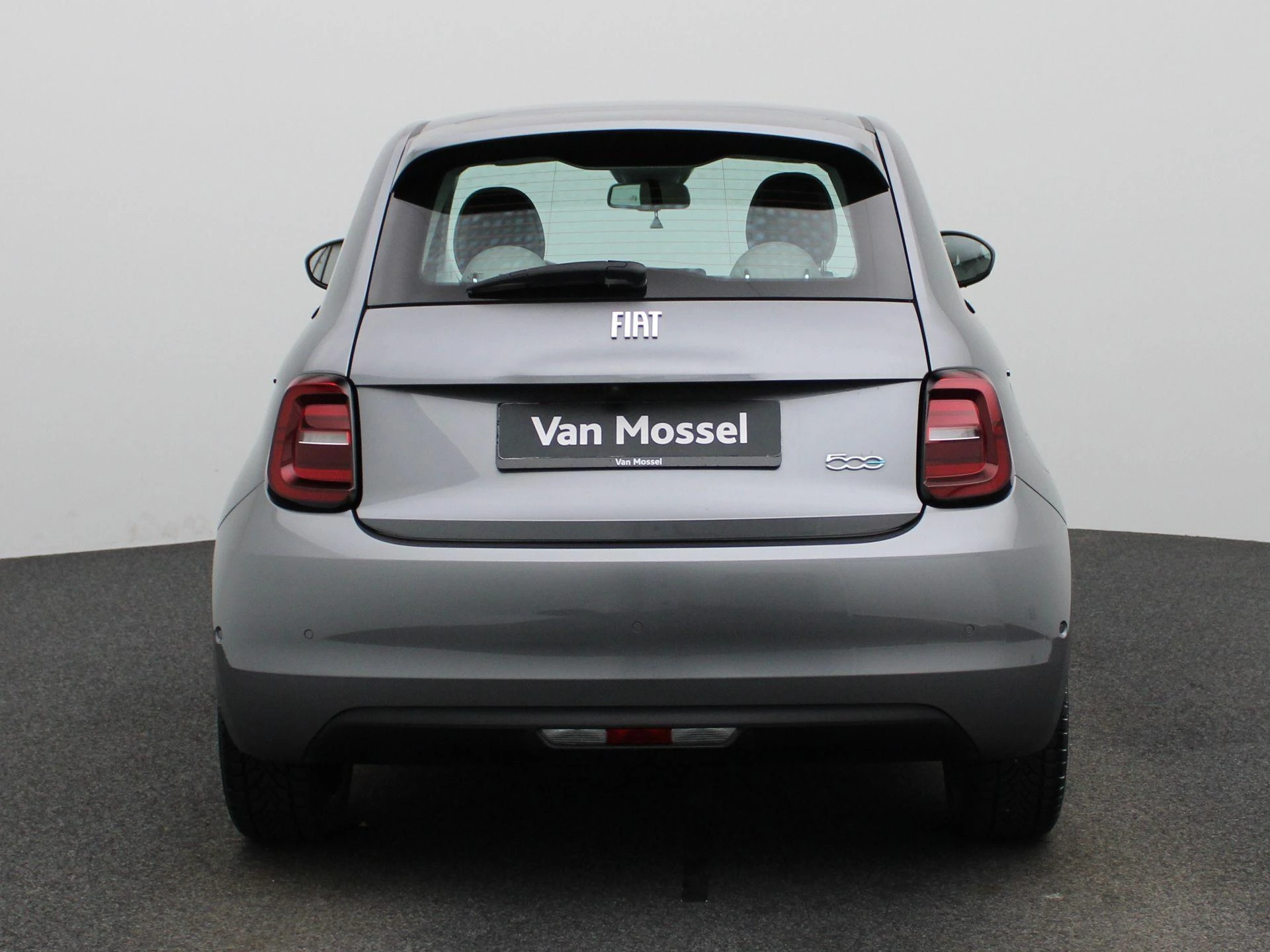 Fiat-500e-image-4