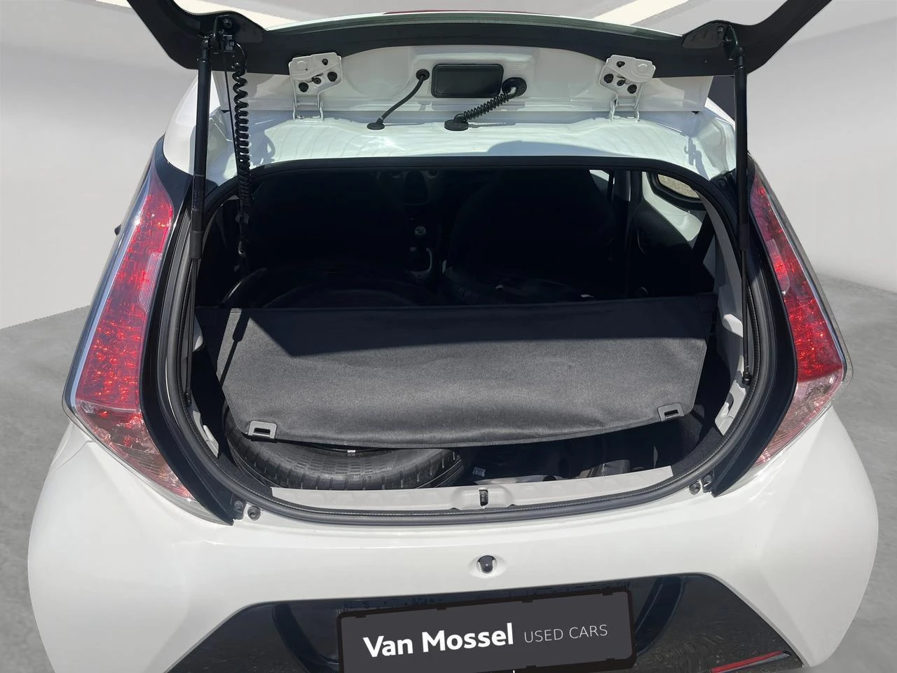 Toyota Aygo 1.0 VVT-i x-play