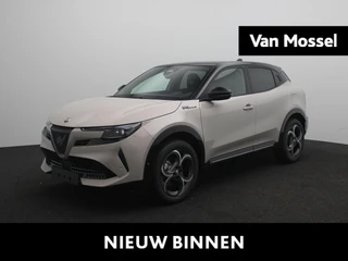 Alfa Romeo Junior 1.2 Turbo Hybrid Ibrida Sport Speciale