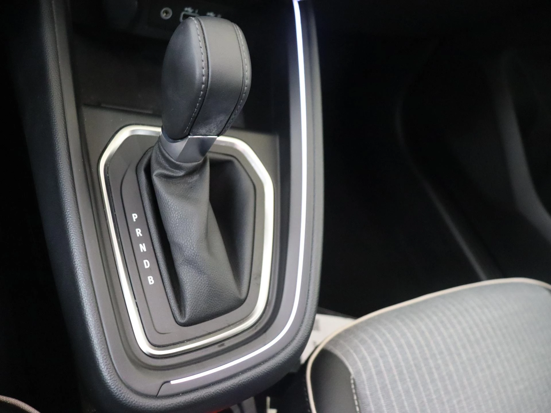 Renault-Clio-image-17