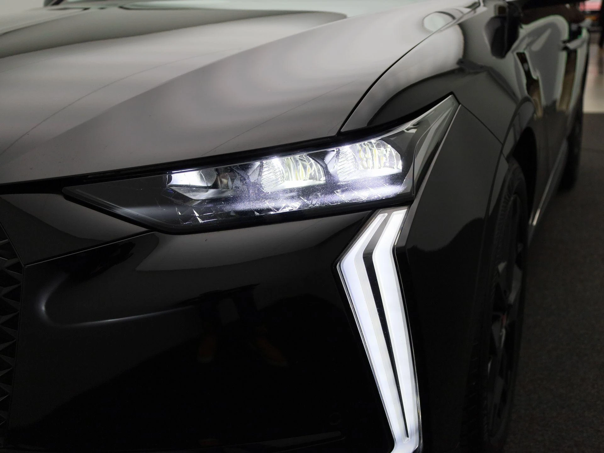 DS DS 4 PureTech 130 Auto Performance Line