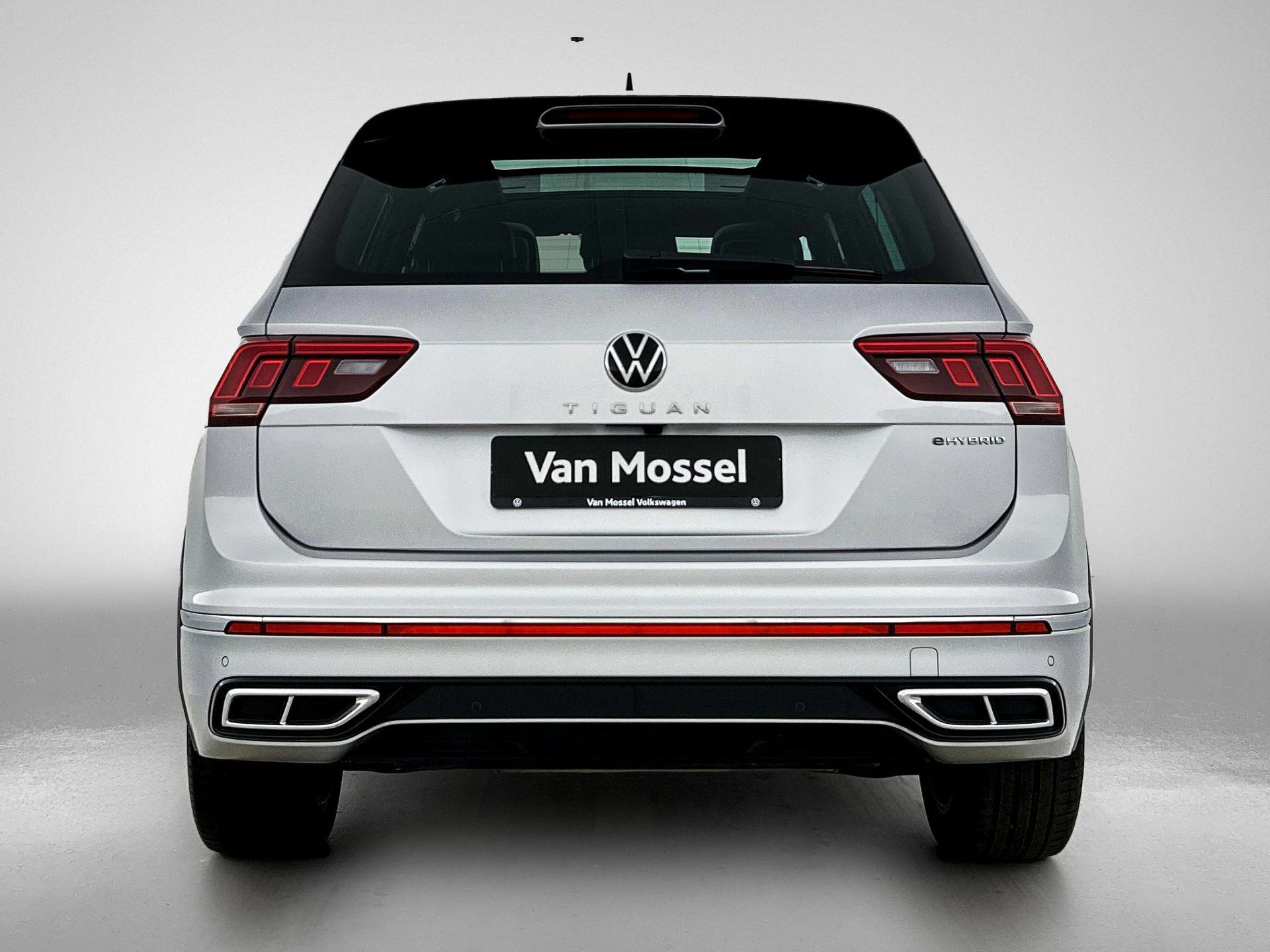 Volkswagen-Tiguan-image-2