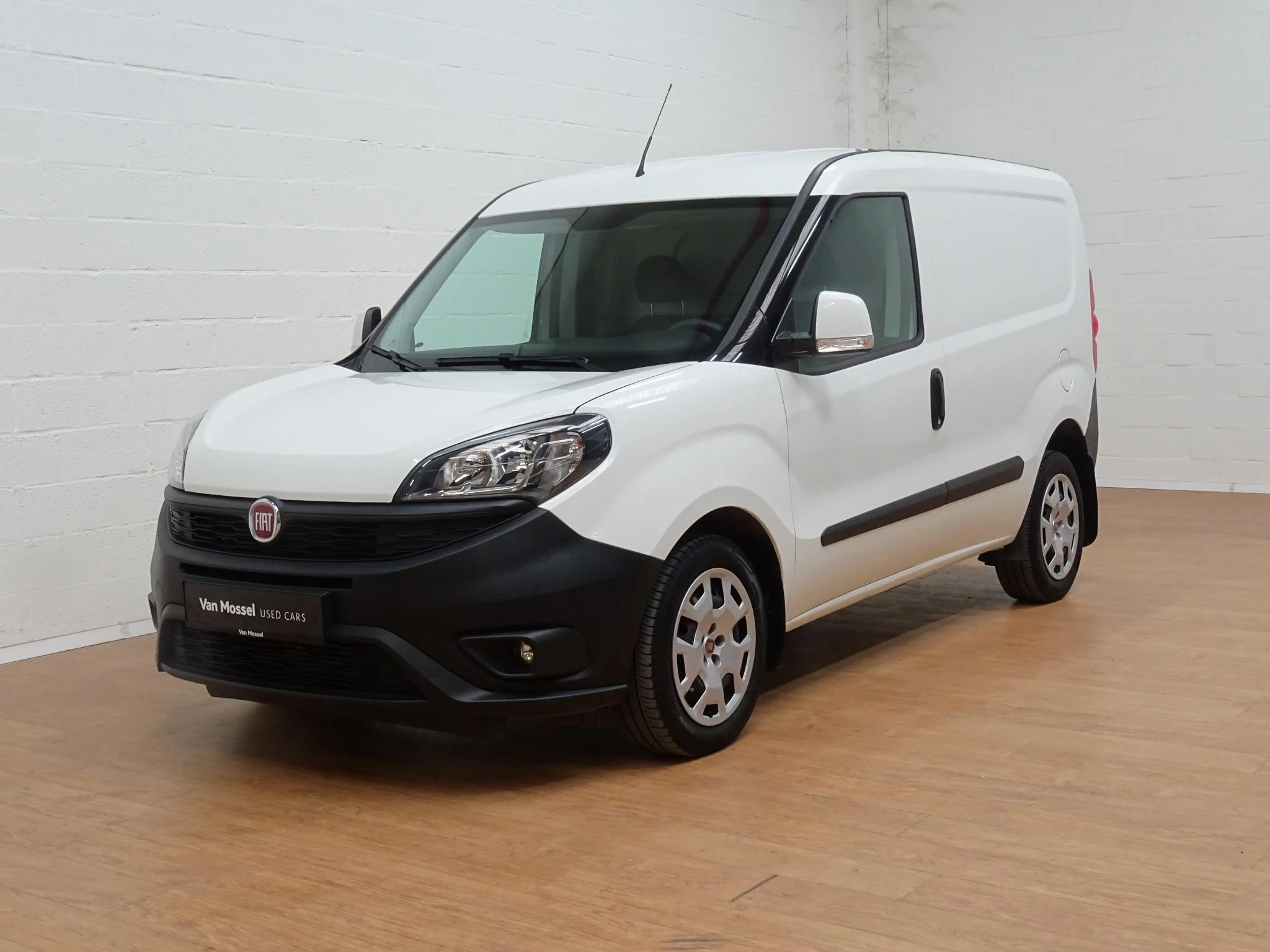 Fiat Doblò Cargo 1.6 Multijet SX+airco+apple car play