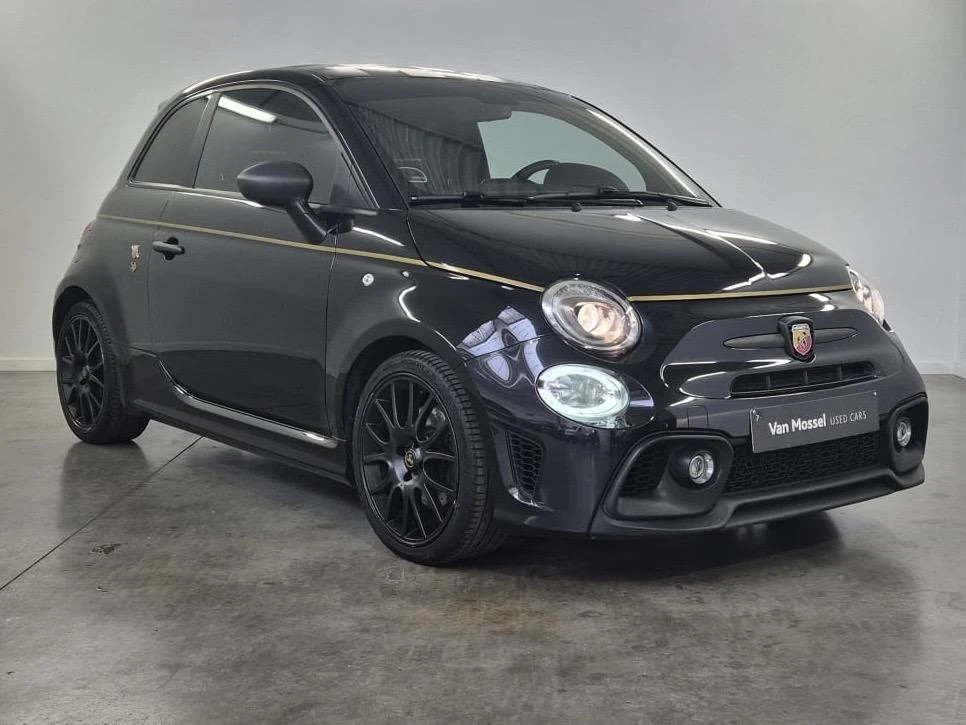 Abarth-595-image-2