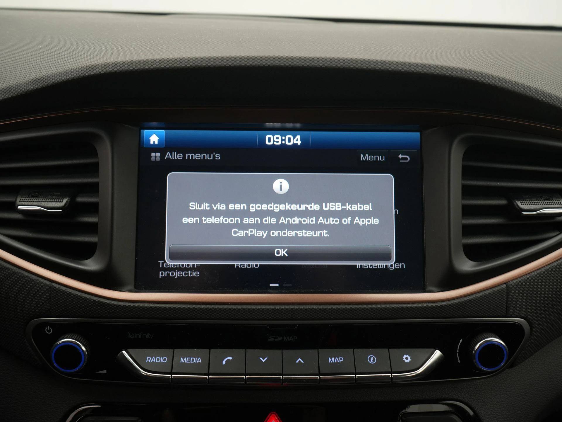 Hyundai-IONIQ-image-17