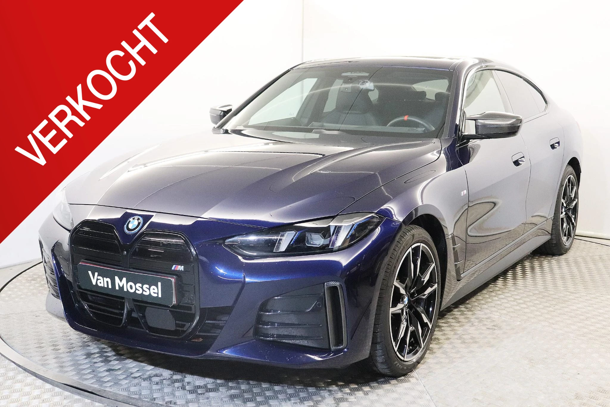BMW-i4-image-0