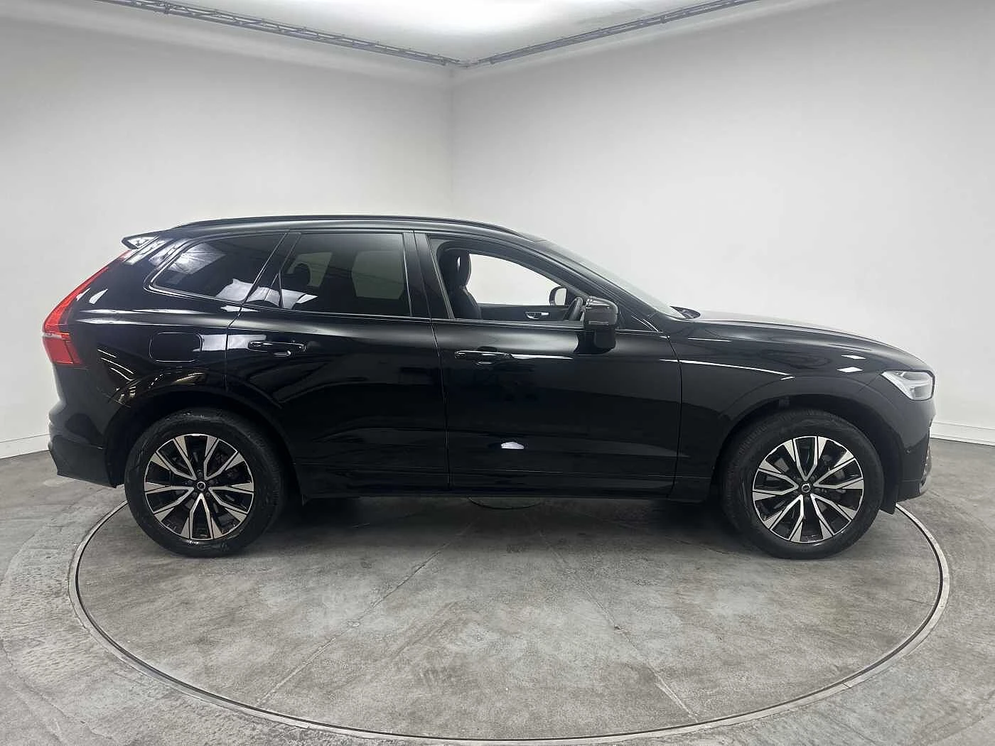 Volvo-XC60-image-3