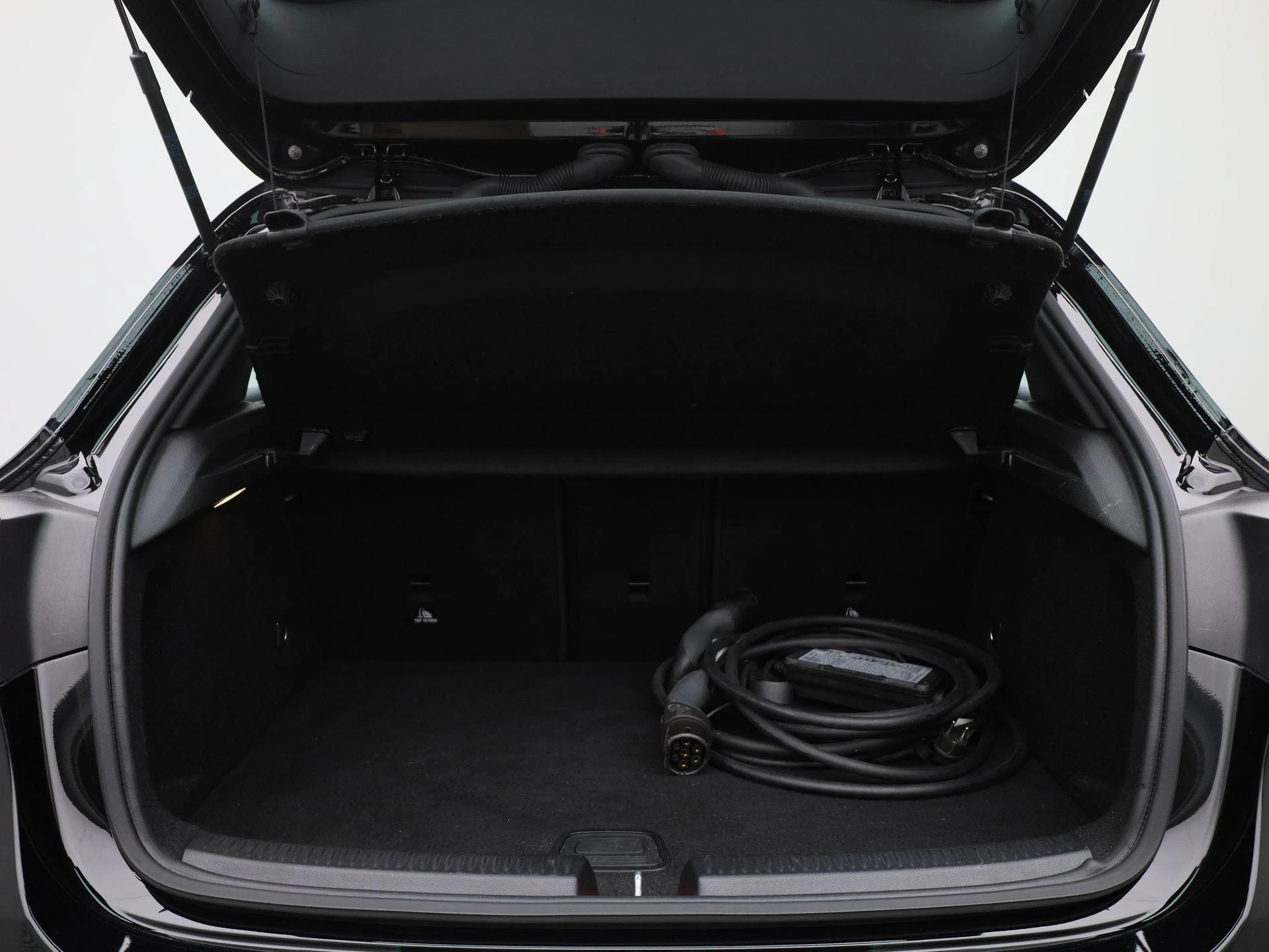 Mercedes-Benz-A-Klasse-image-14