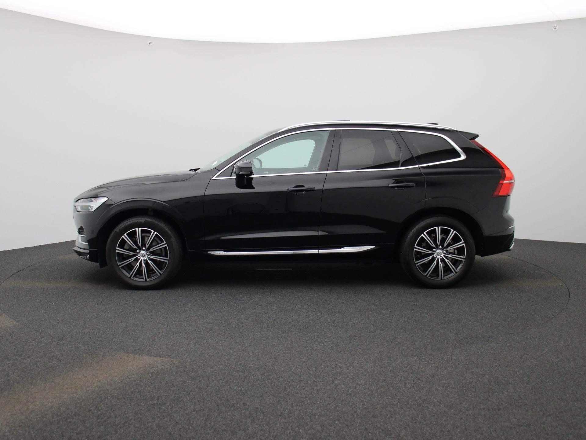 Volvo-XC60-image-3