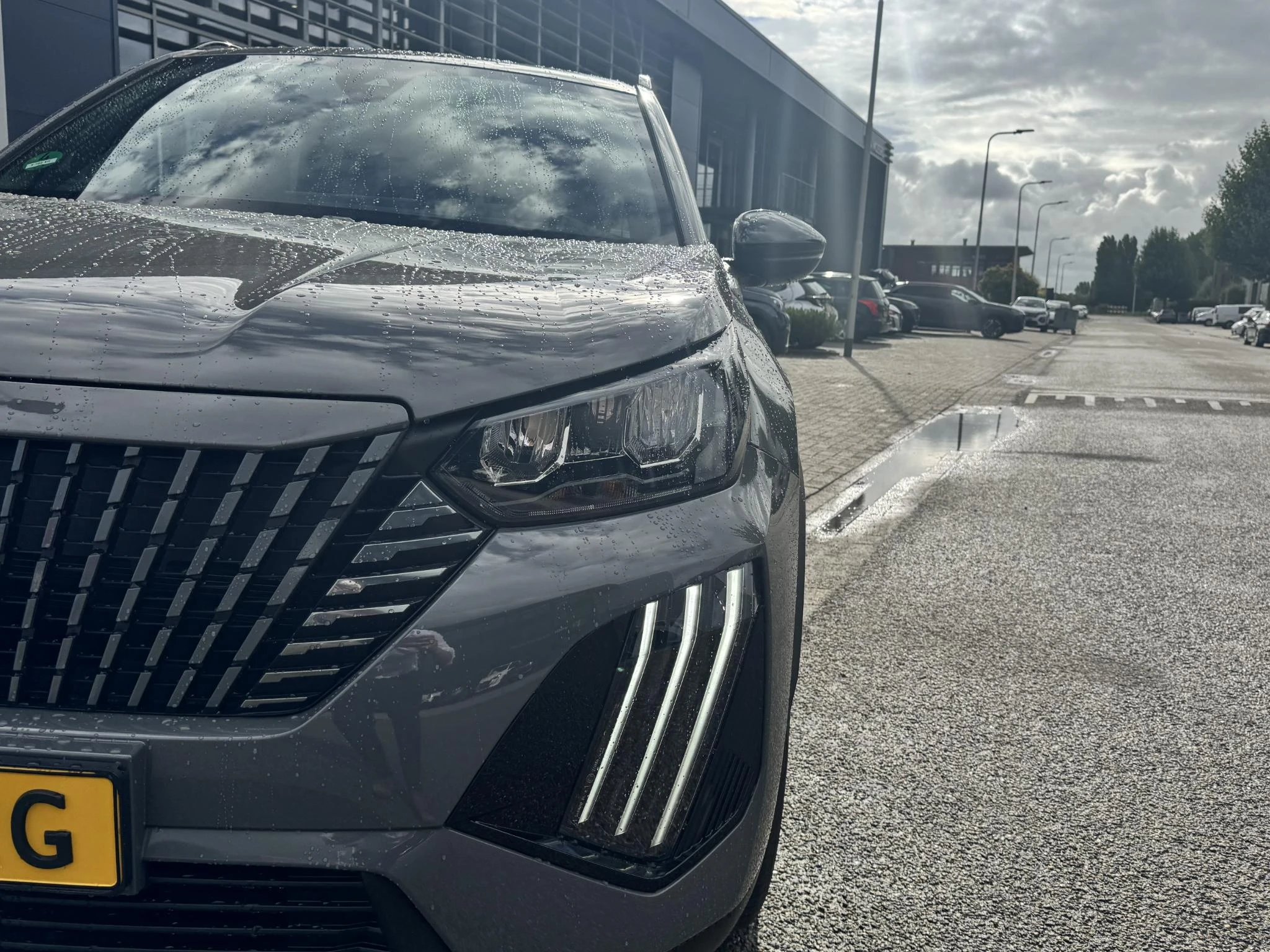 Peugeot-2008-image-3