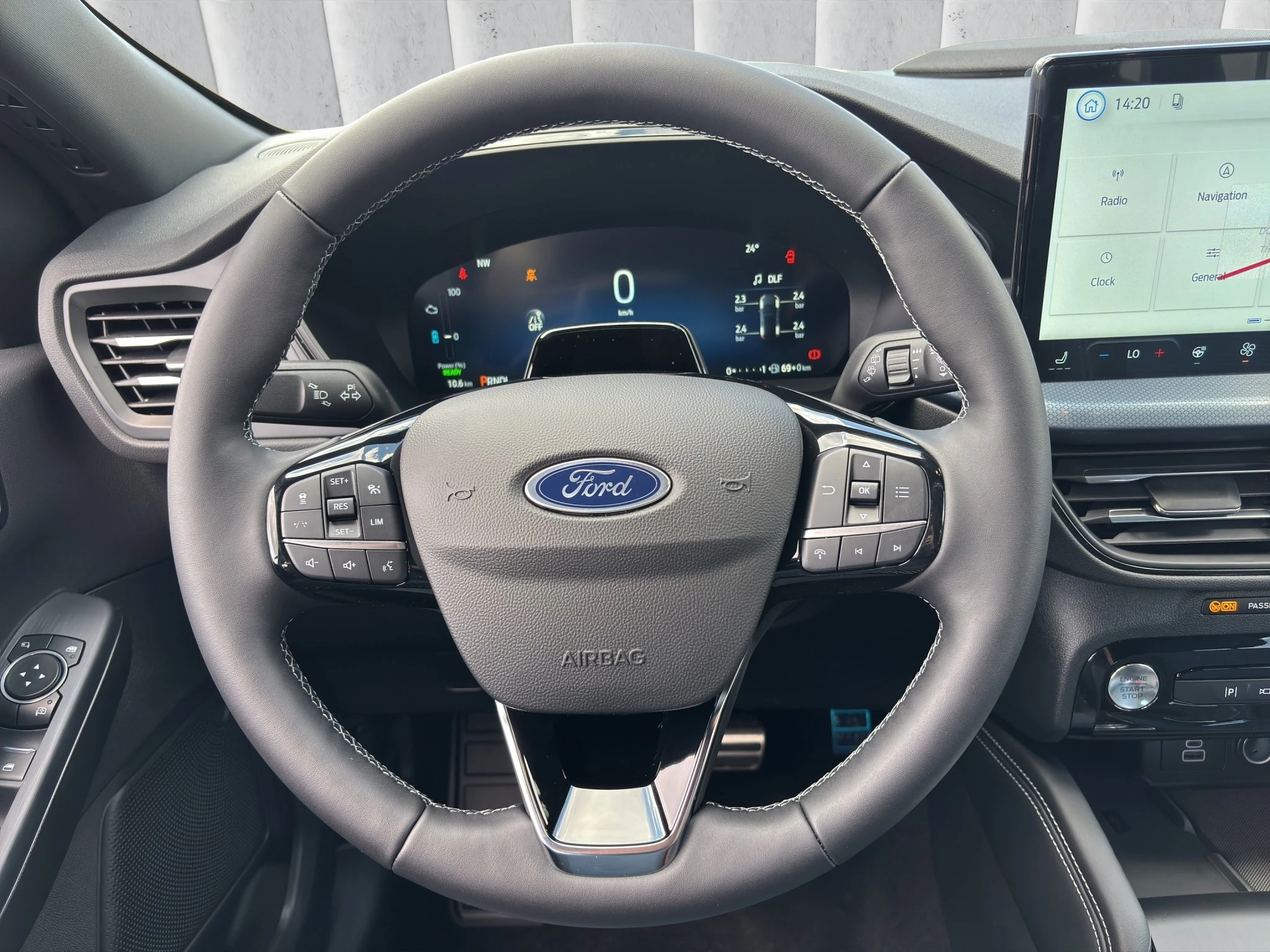 Ford-Kuga-image-12