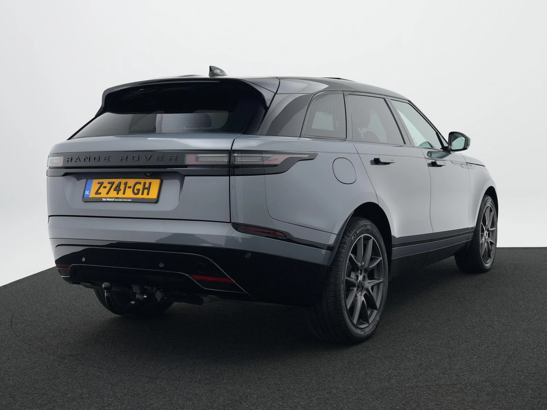 Land Rover Range Rover Velar 2.0 P400e R-Dynamic HSE