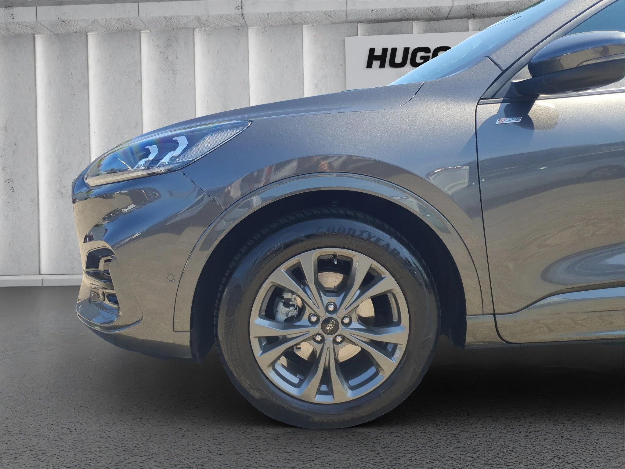 Ford Kuga ST-Line X*PANO*AHK*KAM*ACC*NAVI*SOUND-SYS.
