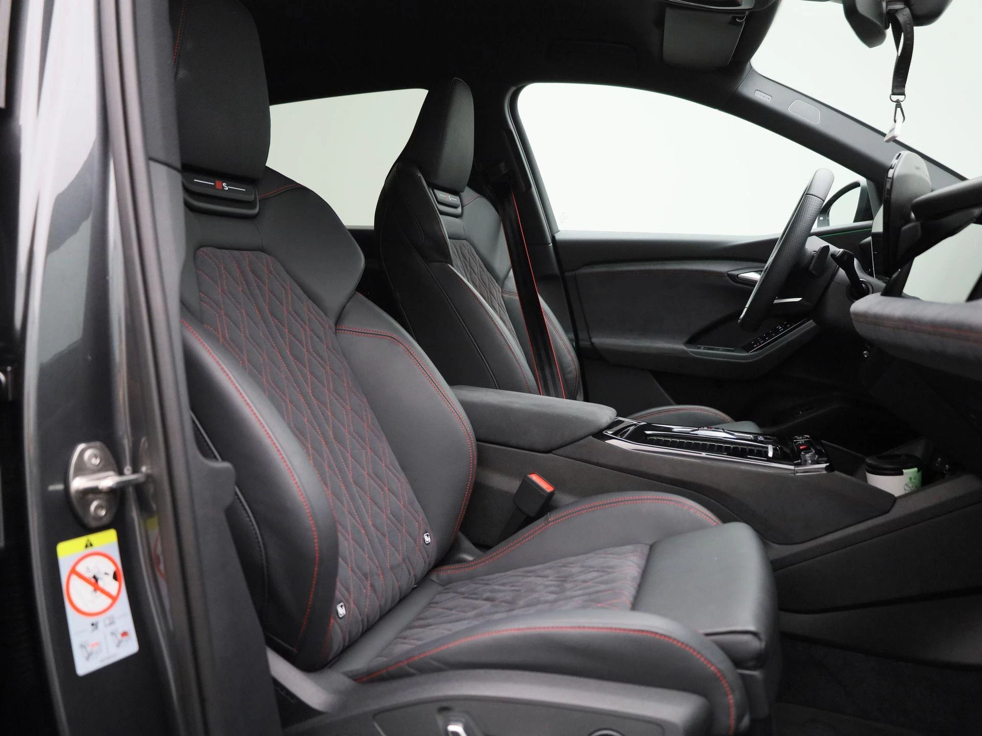 Audi SQ6 e-tron quattro 100 kWh