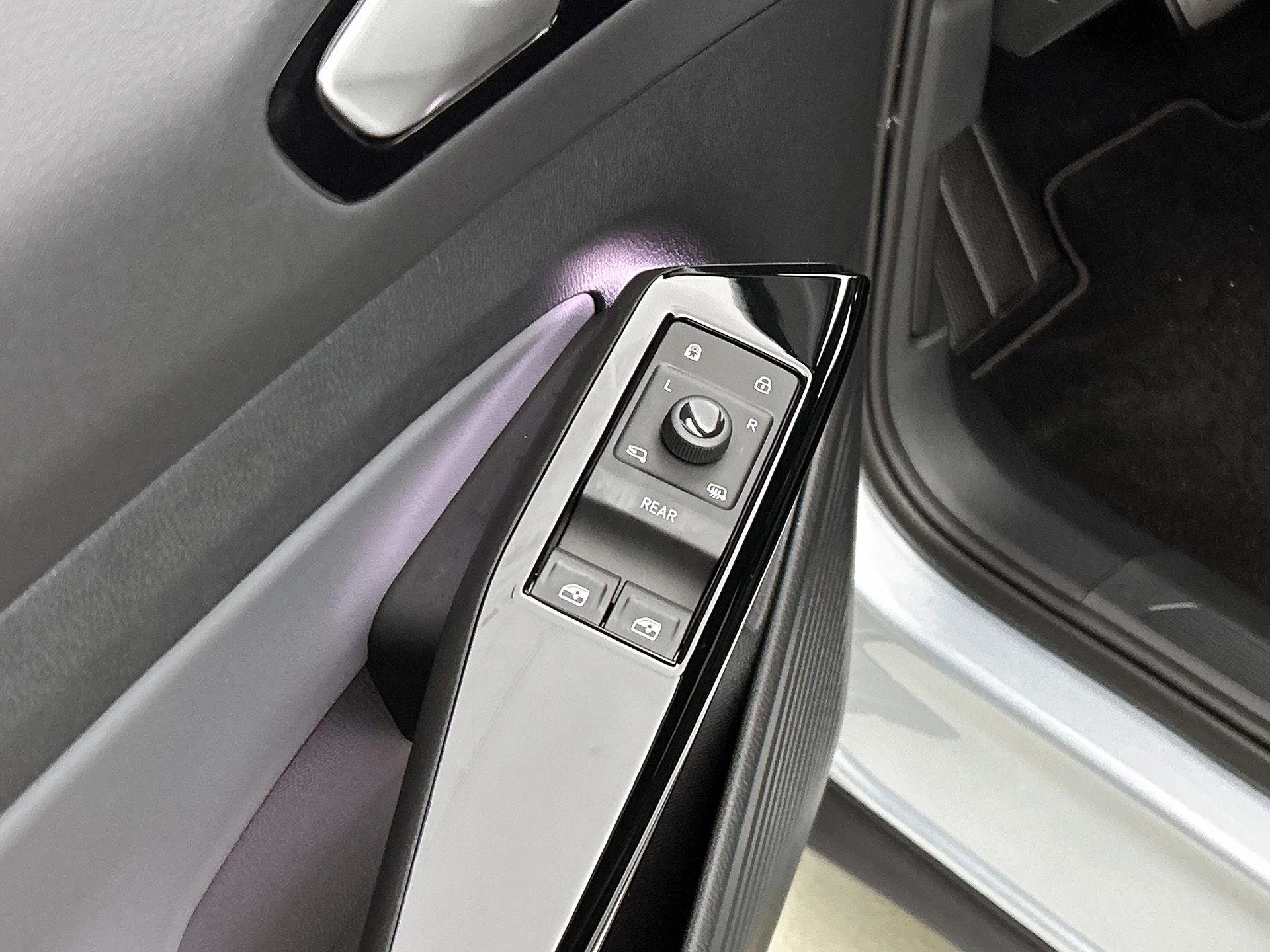 Volkswagen-ID.4-image-32