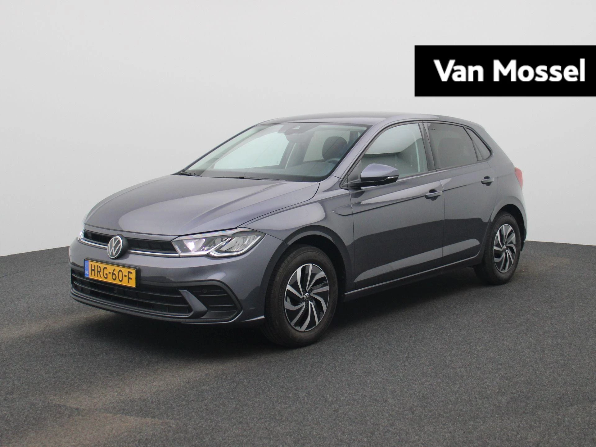 Volkswagen-Polo-image-0